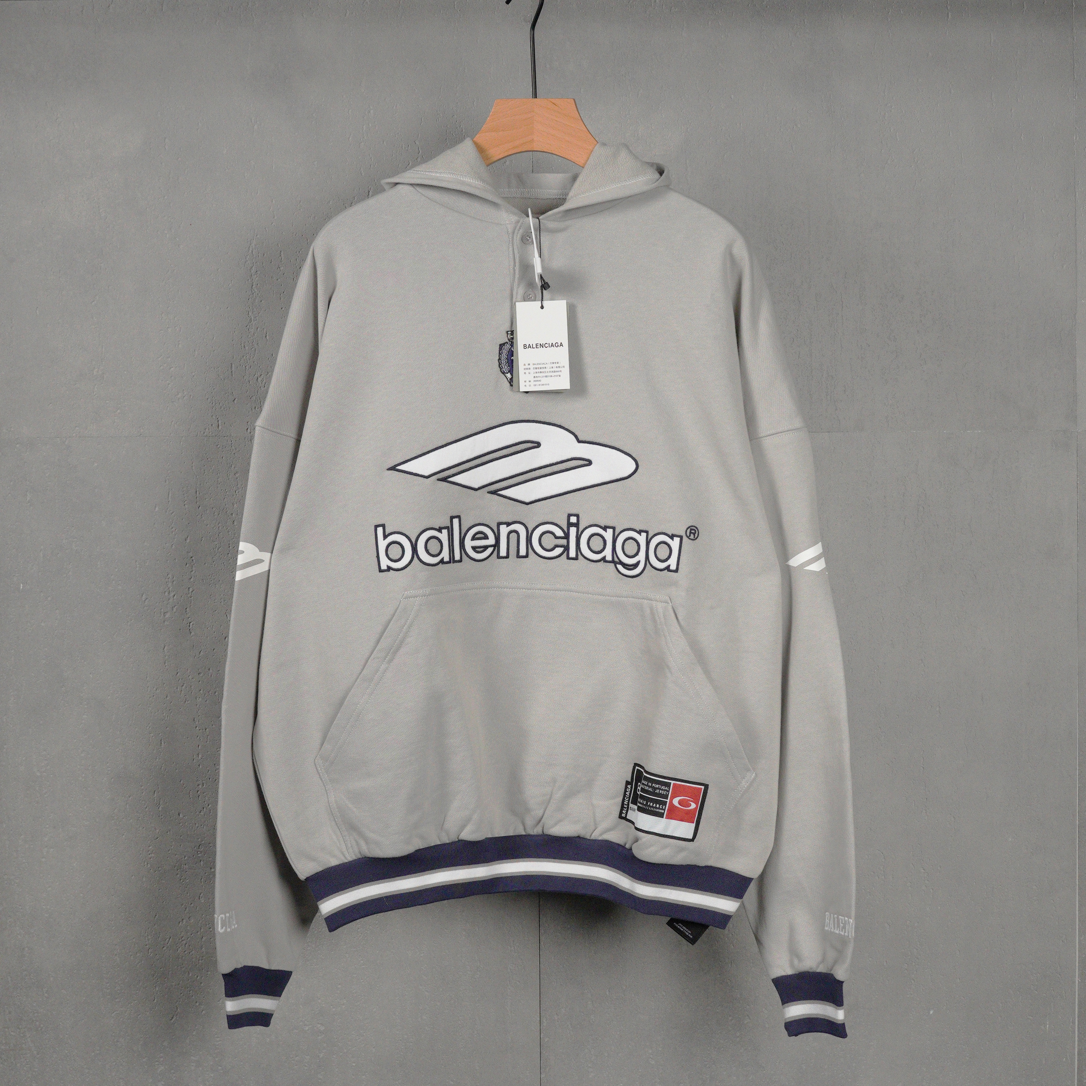 Balenciaga Men's 3b Football Polo Hoodie（827939TTVQ81066）