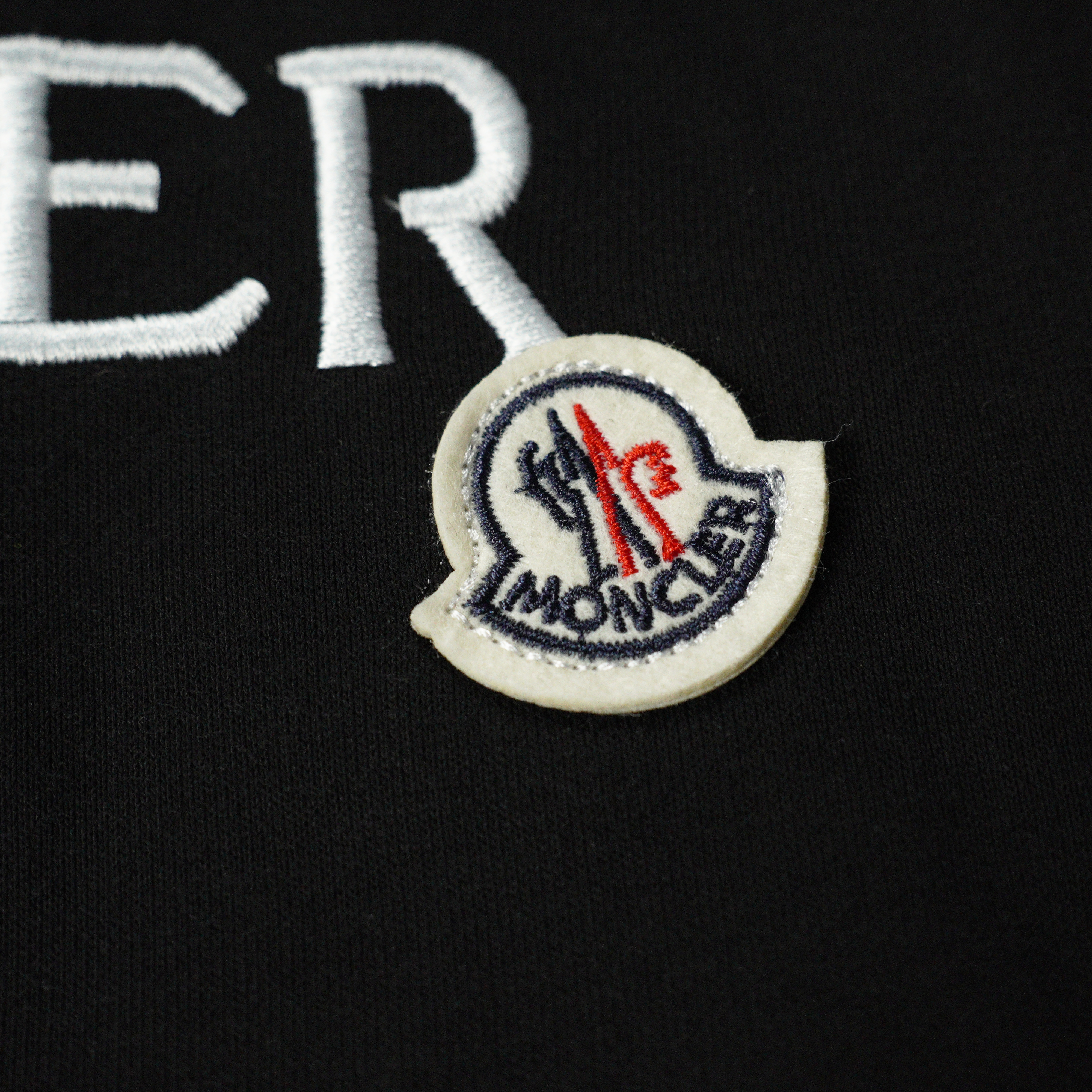 MONCLER lettering embroidered logo hoodie（MK9980）