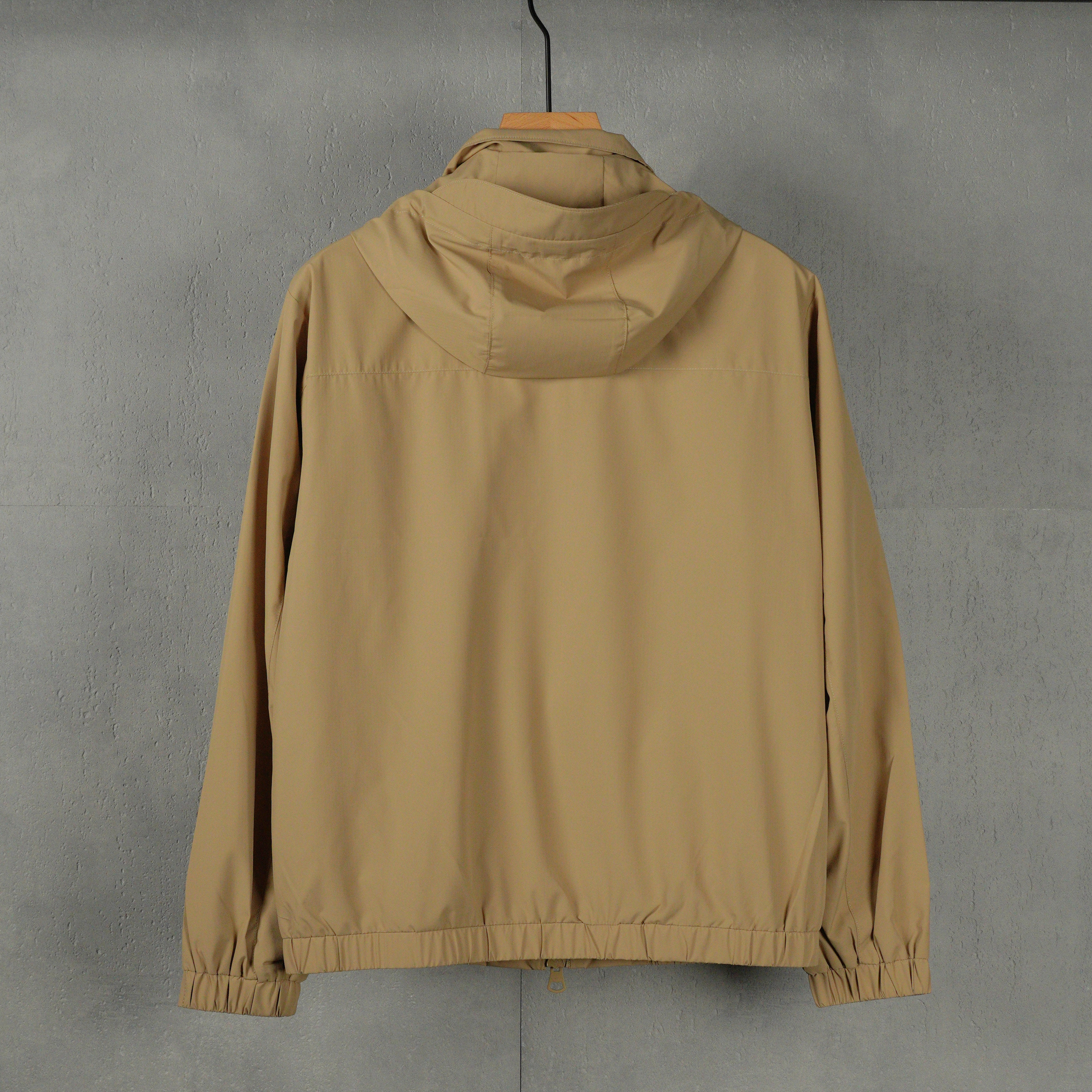 Burberry Hooded Stand Collar Zip-Up Jacket（BER2025001）