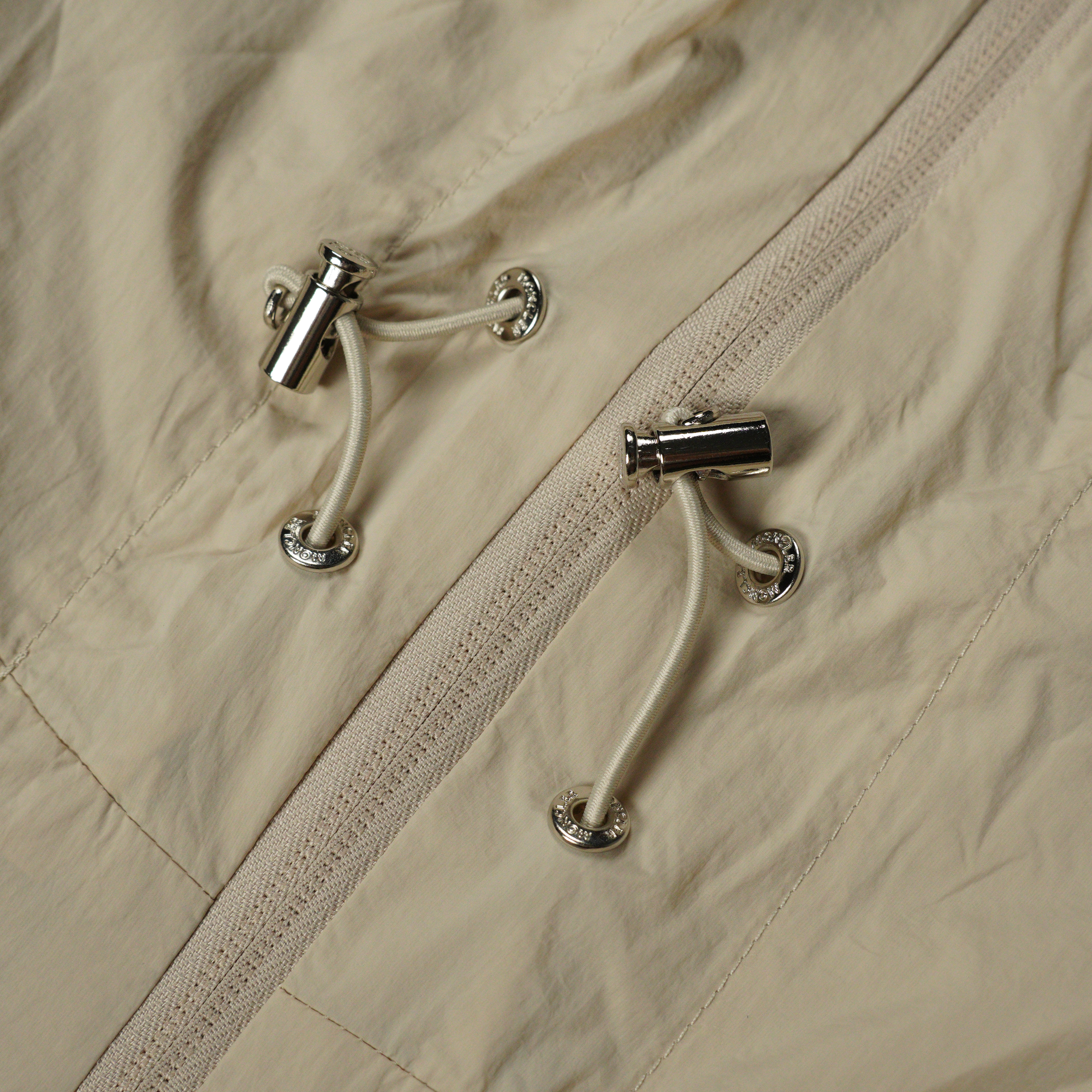 Moncler hooded zip-up jacket（MC2025004）