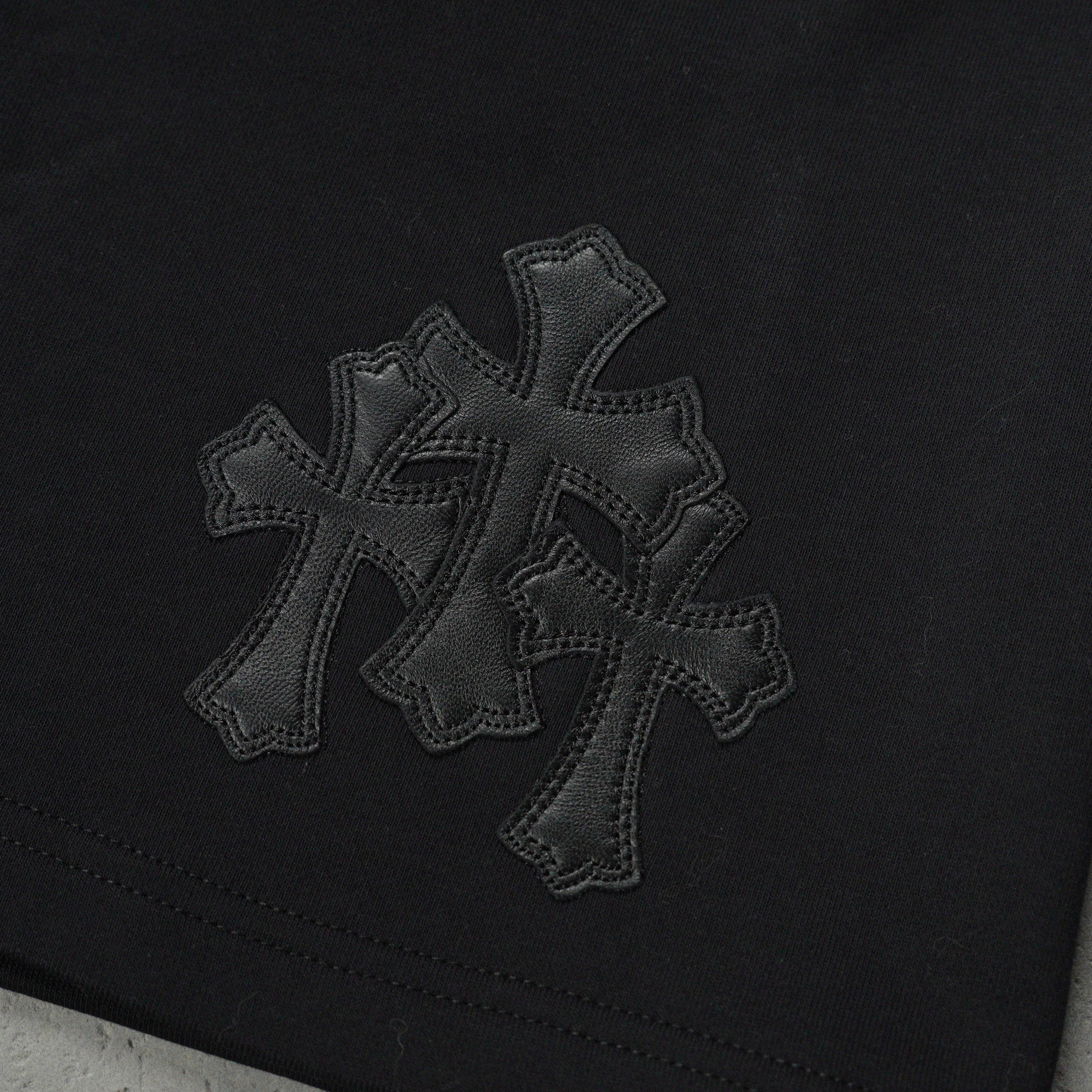 Chrome Hearts cross-patch Sweat Shorts (CH-20261288）