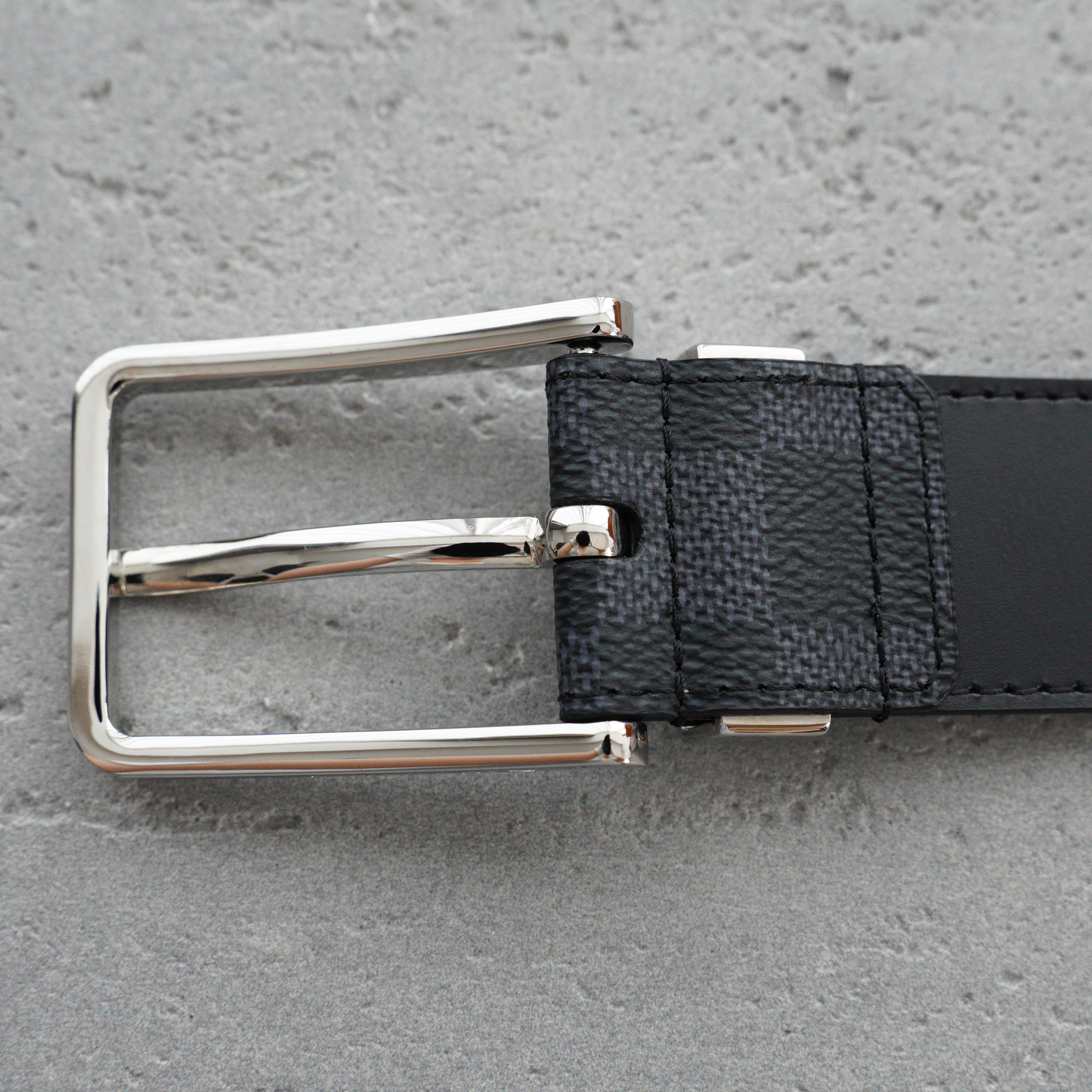 LOUIS VUITTON Louis Vuitton Ceinture Pont Neuf Belt（M9402）