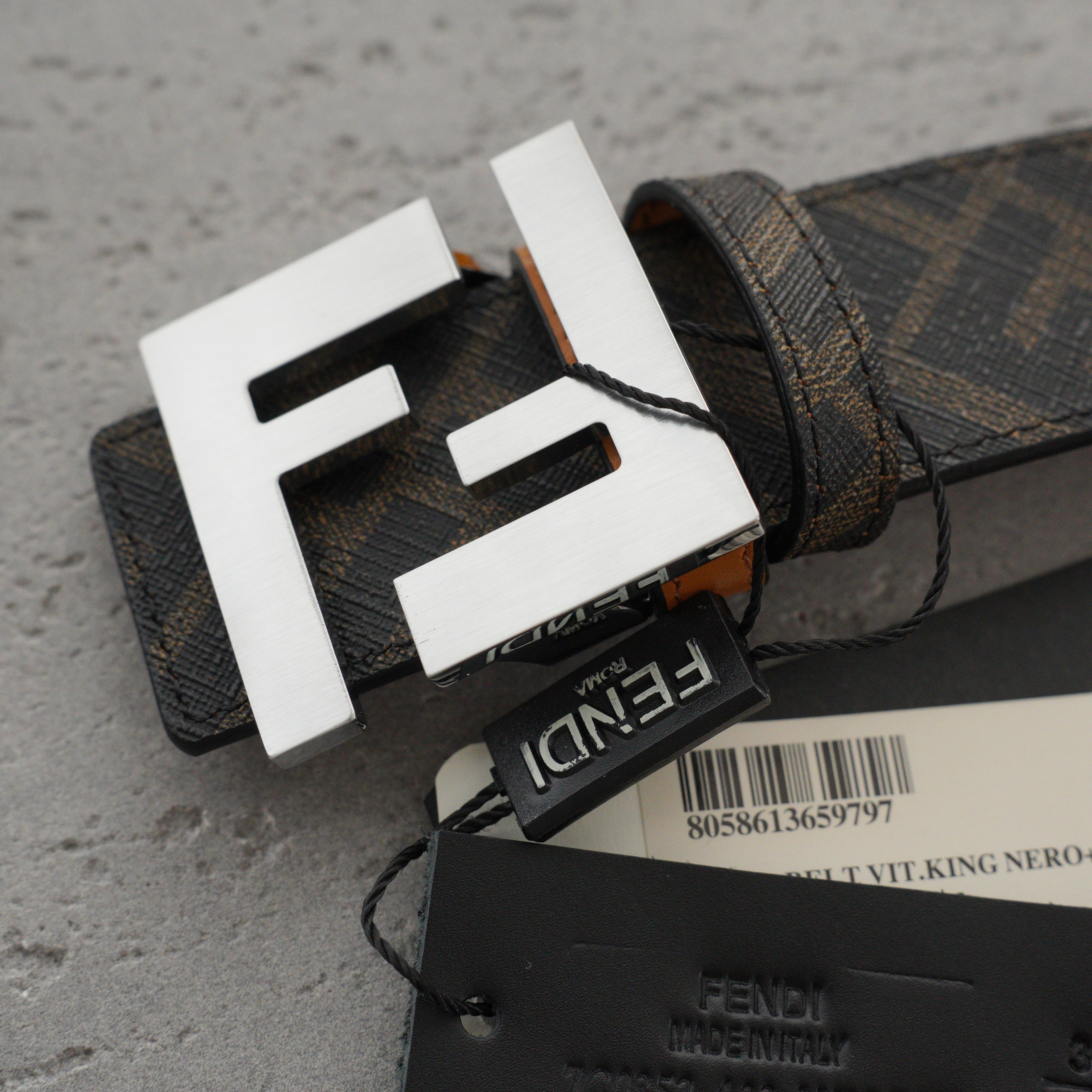 FENDI Reversible Brown Leather FF Buckle Belt（7C0511AFF2F0NMU）