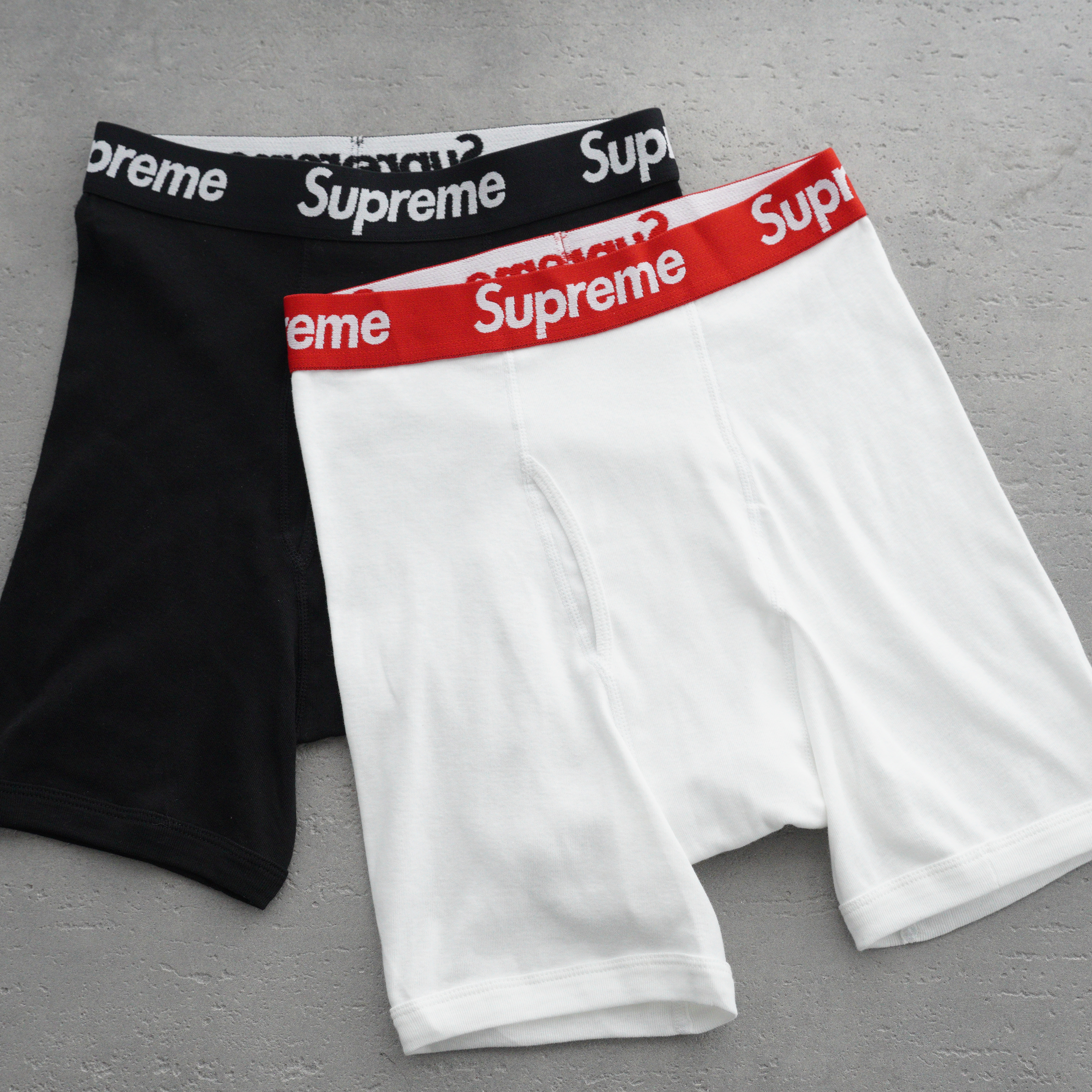 Supreme x Hanes Boxer Briefs (2 Pack)（SUP-FW24-023）