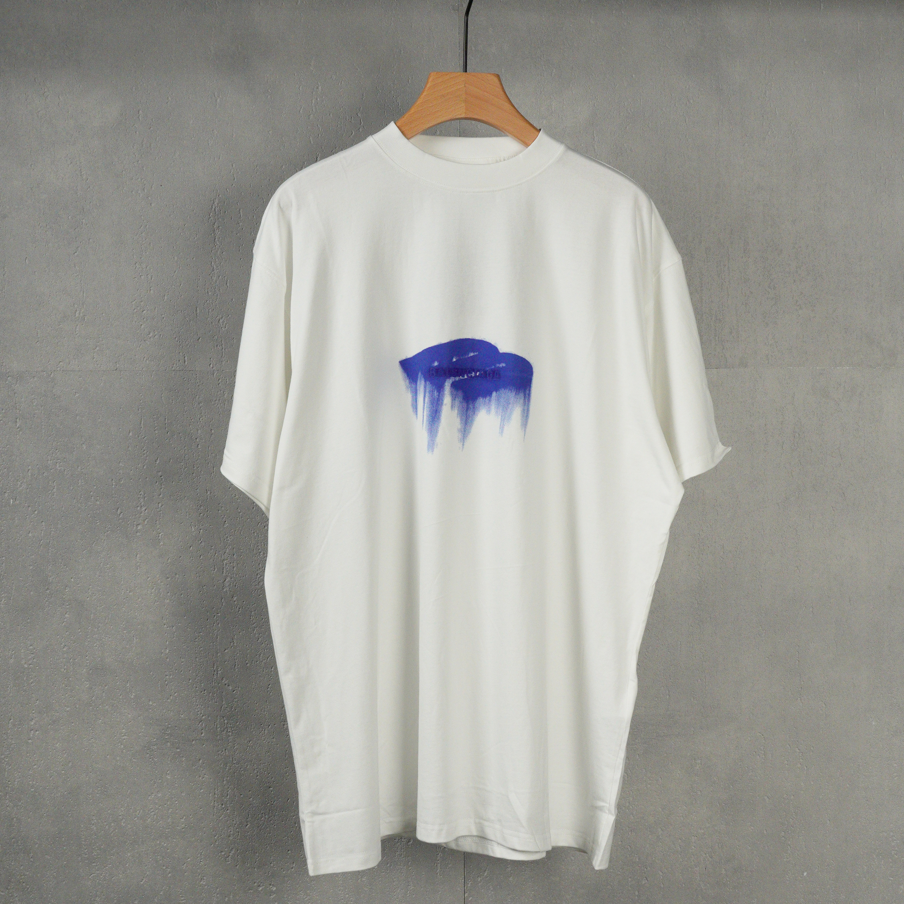 BALENCIAGA Wet Brush Oversized T-Shirt "White" (850345TUVJ89000）