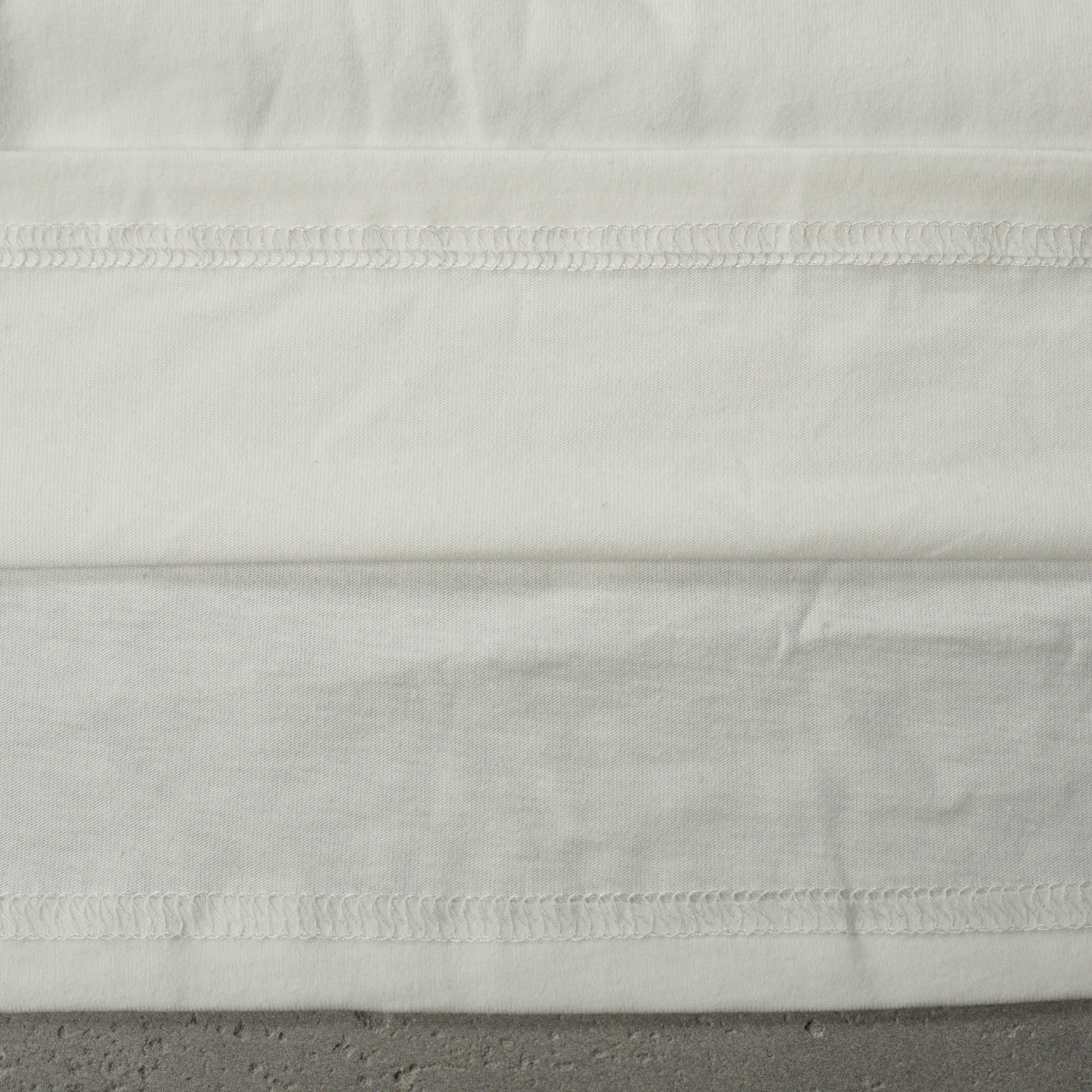 BALENCIAGA Wet Brush Oversized T-Shirt "White" (850345TUVJ89000）