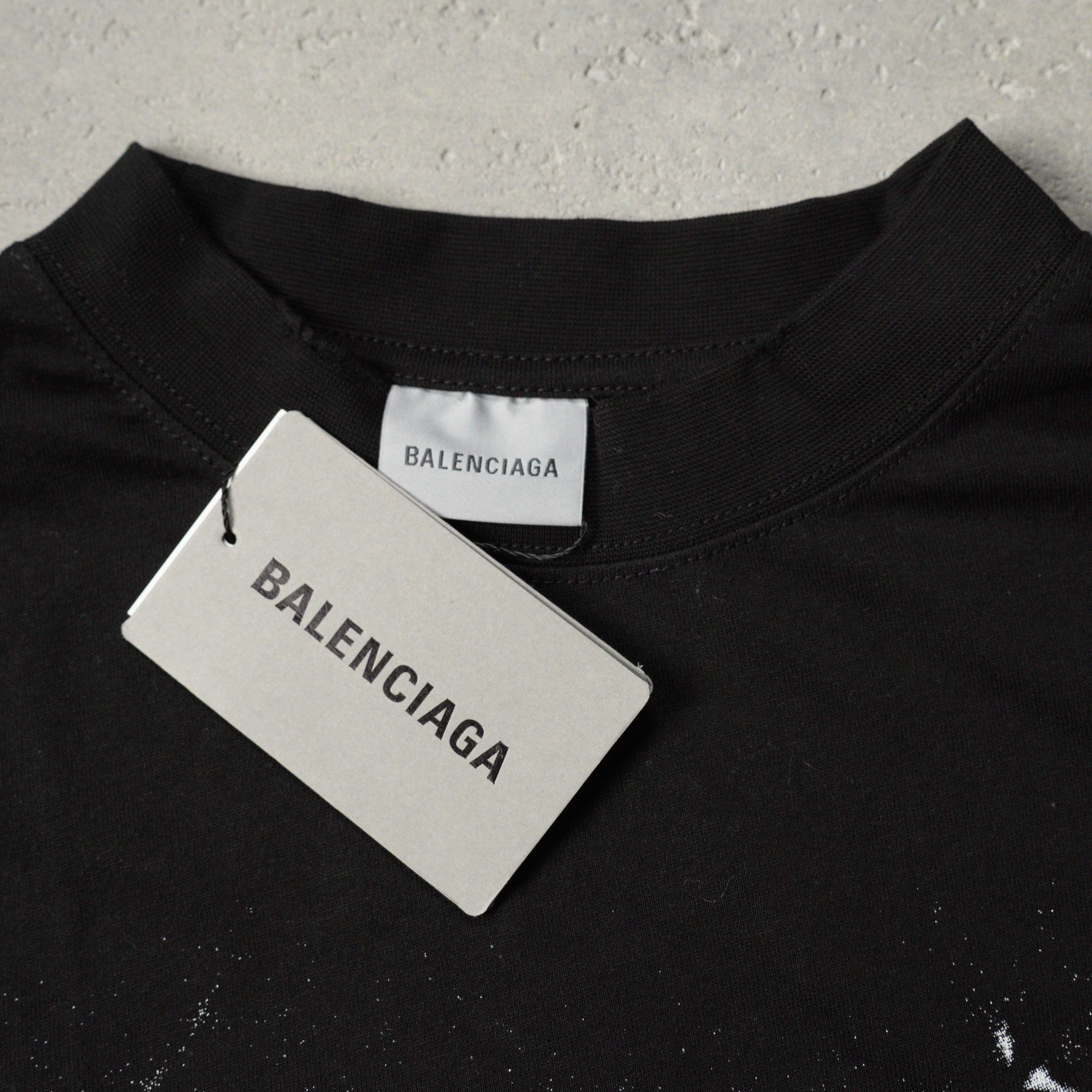 BALENCIAGA Messy Spray T-Shirt Medium Fit "Black" (764235TUVI61000）
