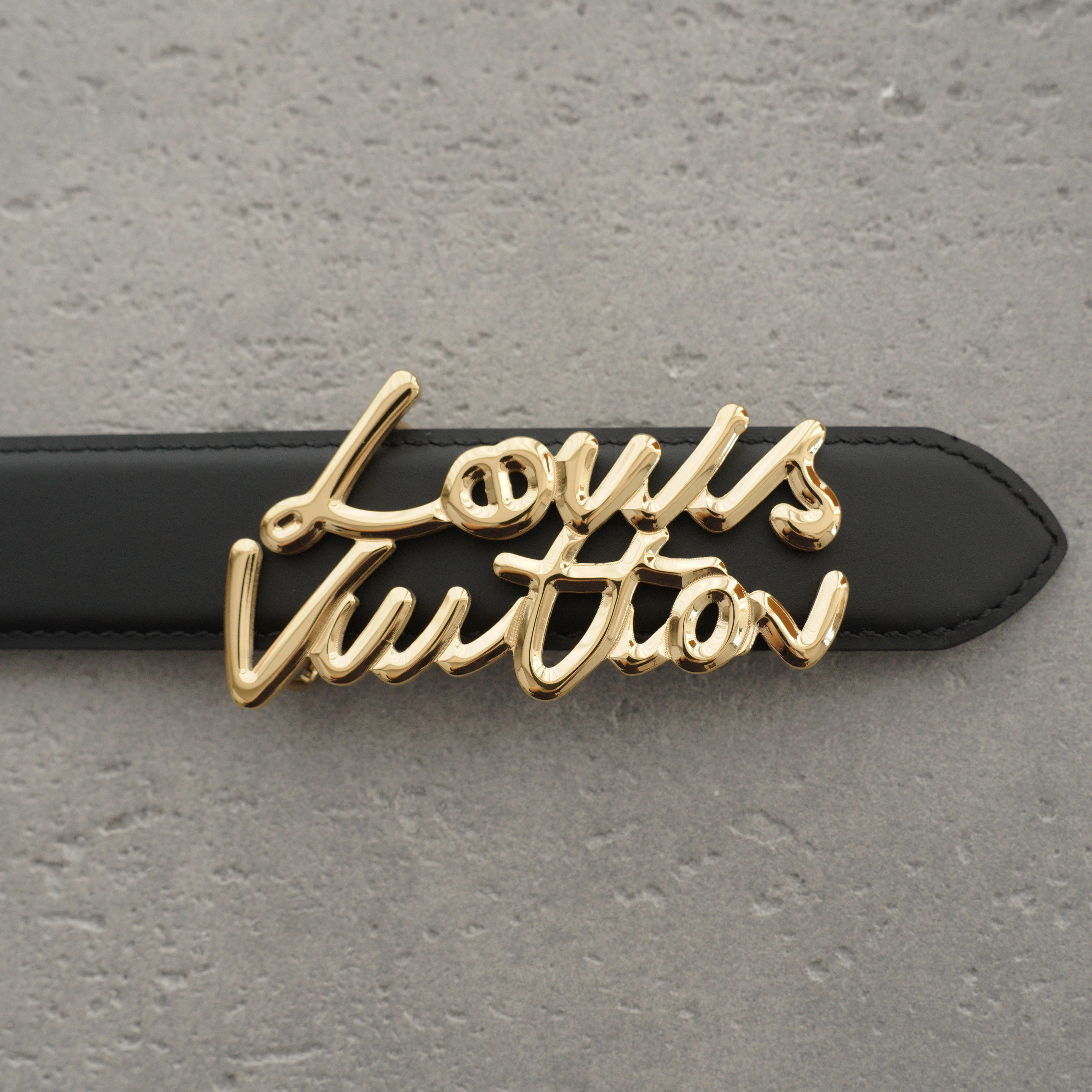 Louis Vuitton Script 30mm leather belt（M4472W）