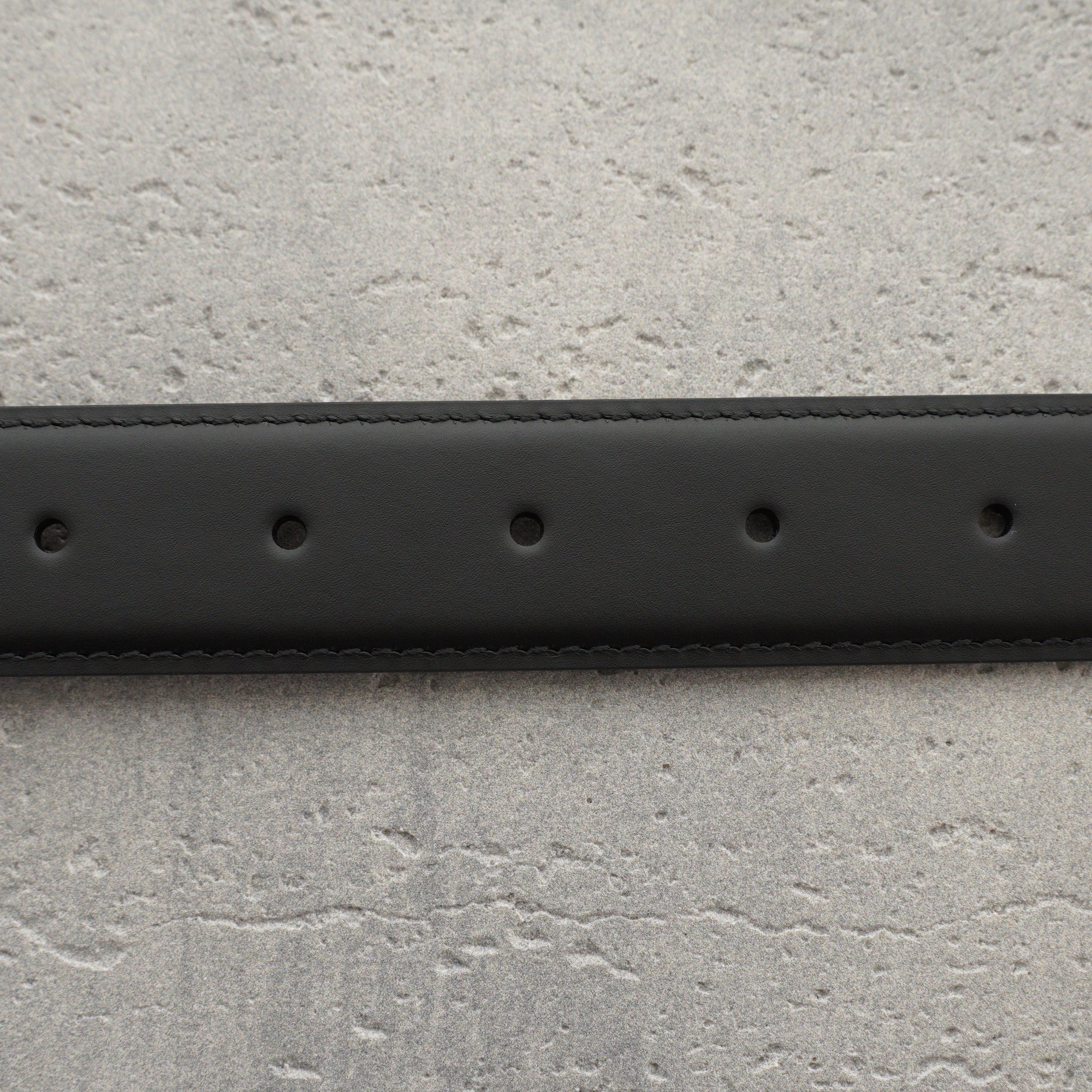 Louis Vuitton Script 30mm leather belt（M4472W）