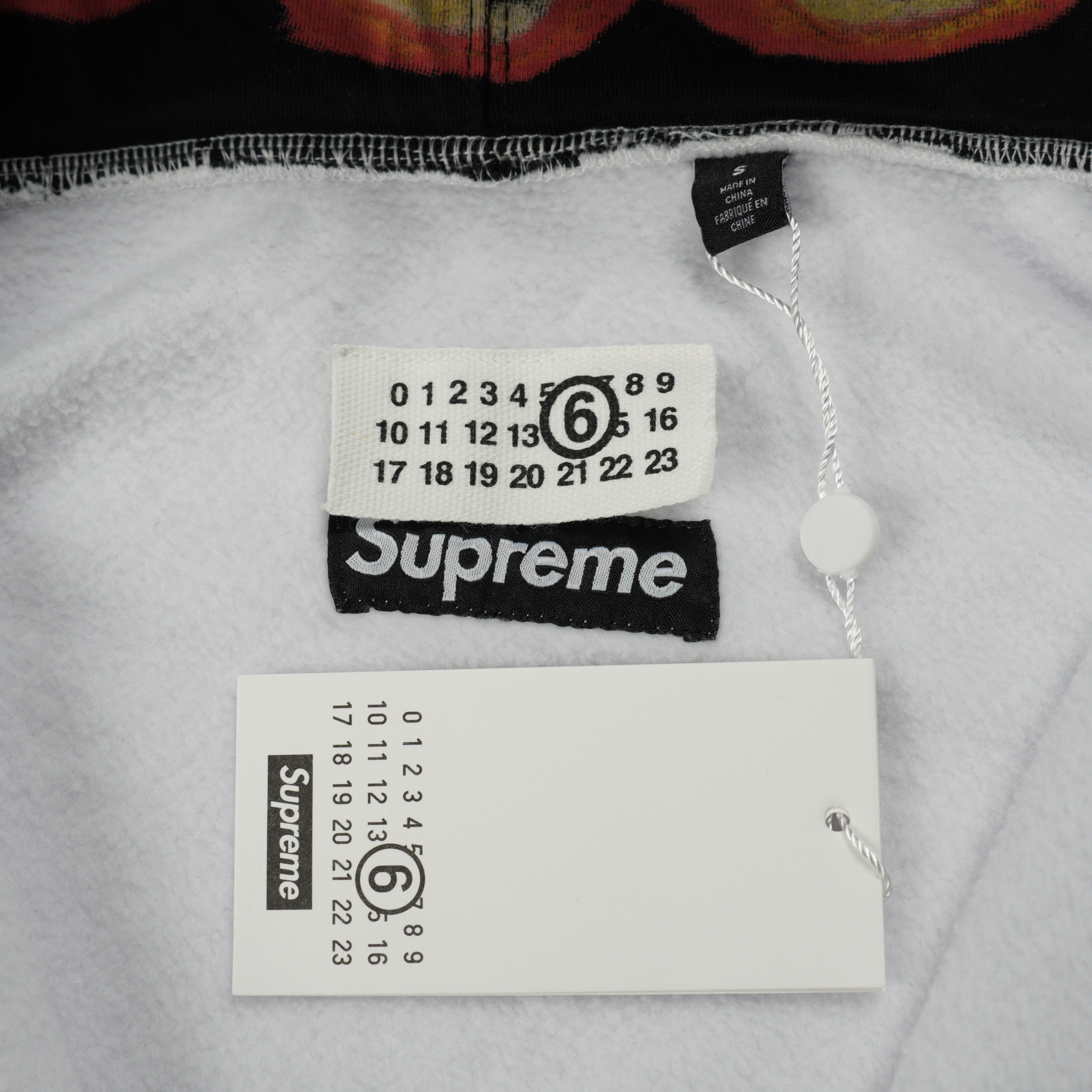 Supreme x MM6 Maison Margiela Zip Up Hooded Sweatshirt （SUP-SS24-113）