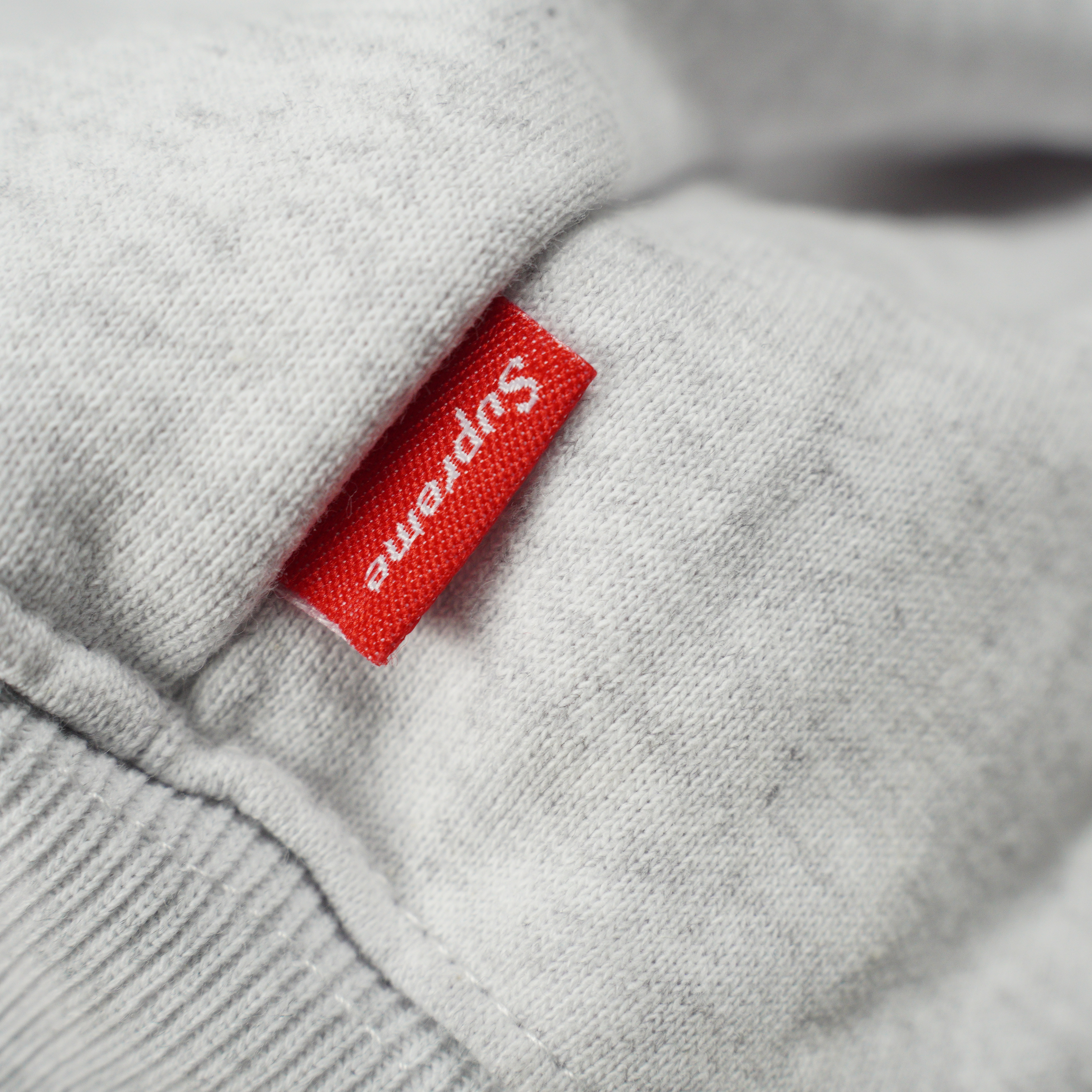 Supreme x MM6 Maison Margiela Zip Up Hooded Sweatshirt （SUP-SS24-113）