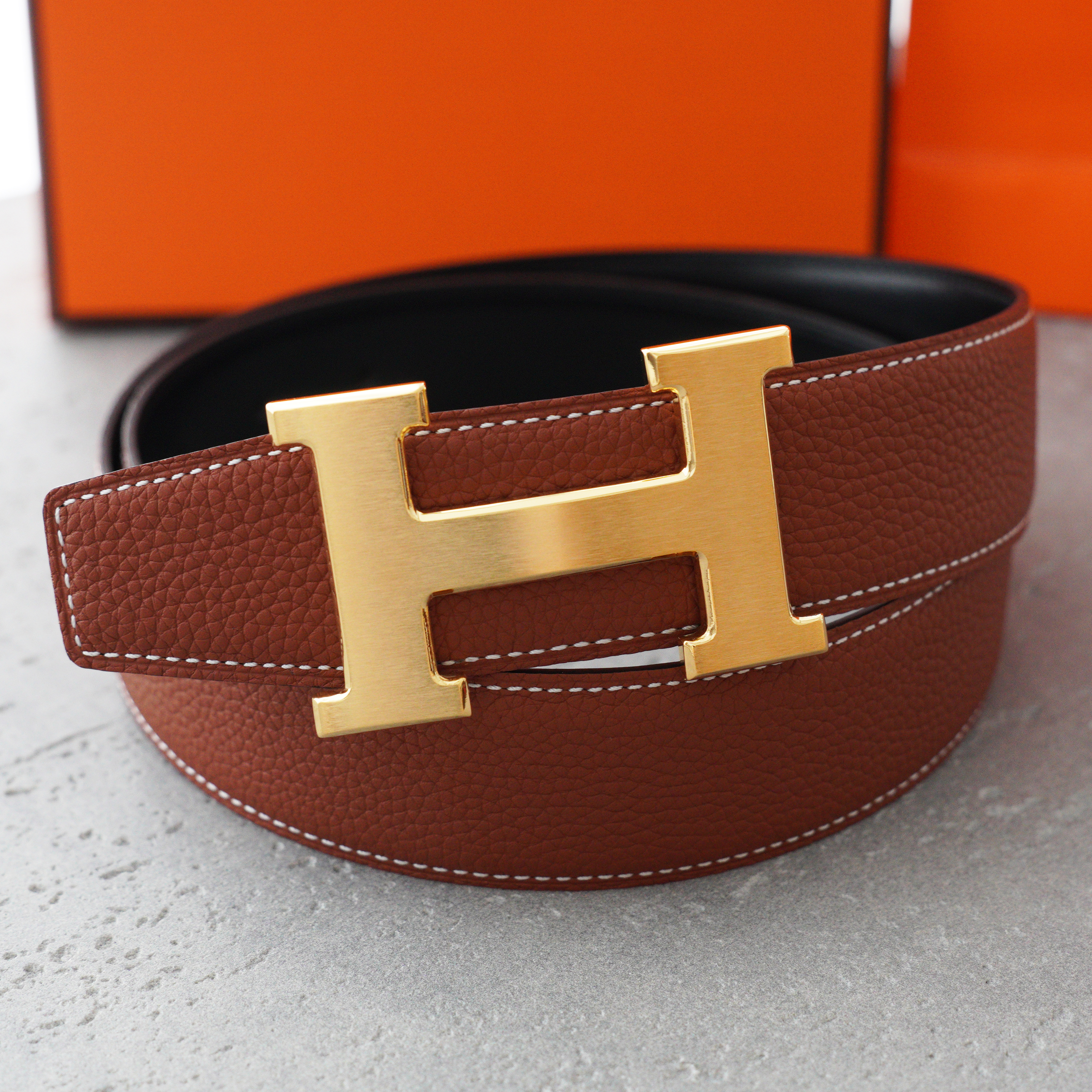 Hermès H buckle and double-sided leather strap 32 mm（H064544CC06-H073967CAAA）