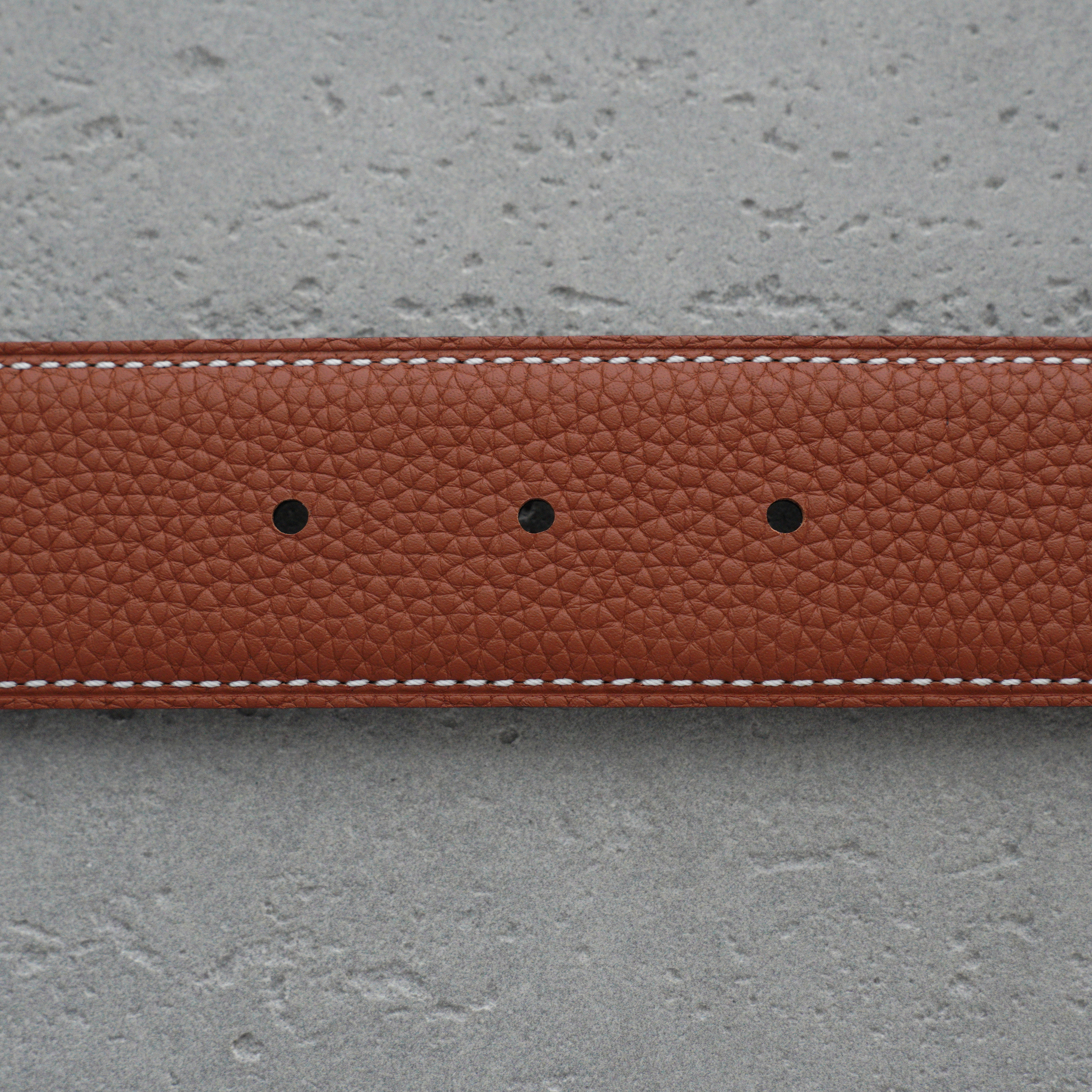 Hermès H buckle and double-sided leather strap 32 mm（H064544CC06-H073967CAAA）