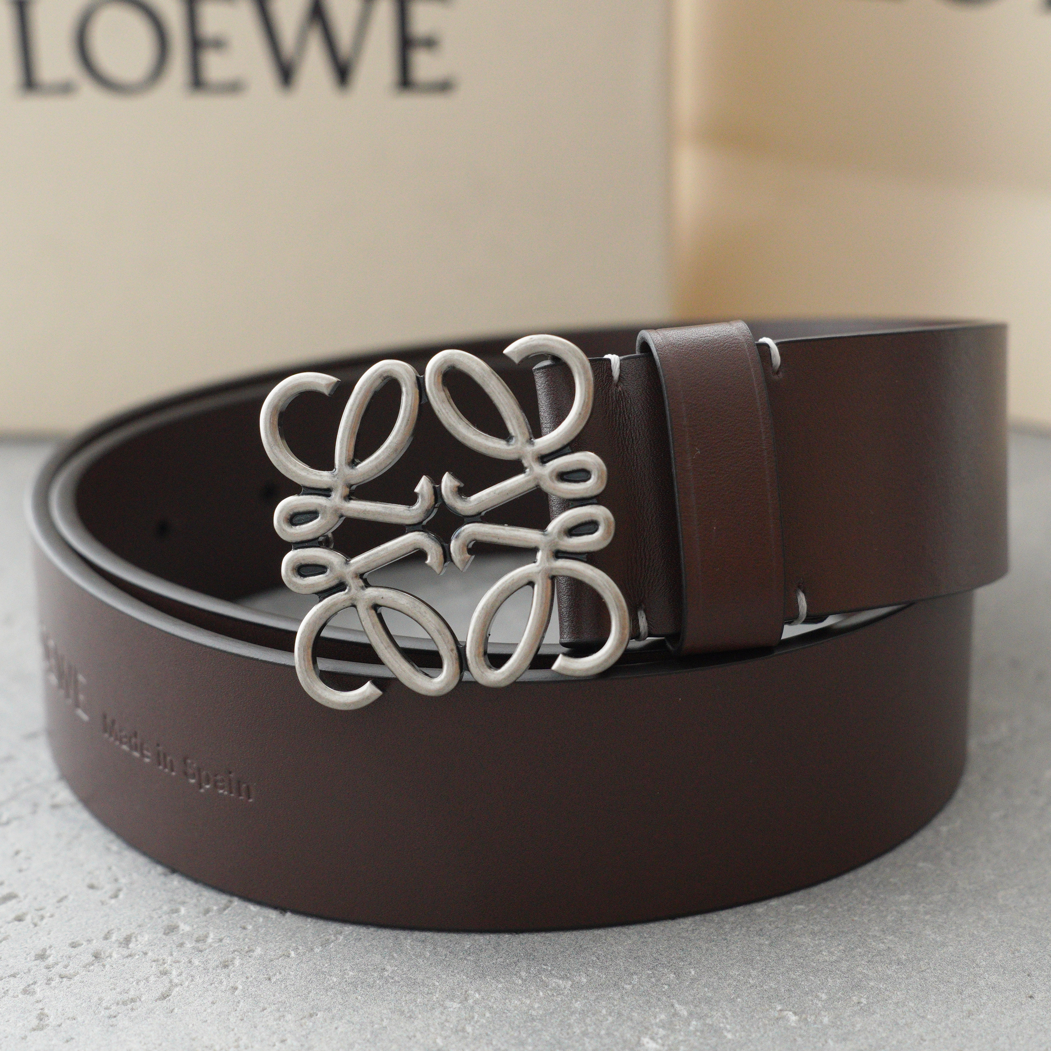 LOEWE Calfskin Chunky Anagram Belt（E619238X49-8779）