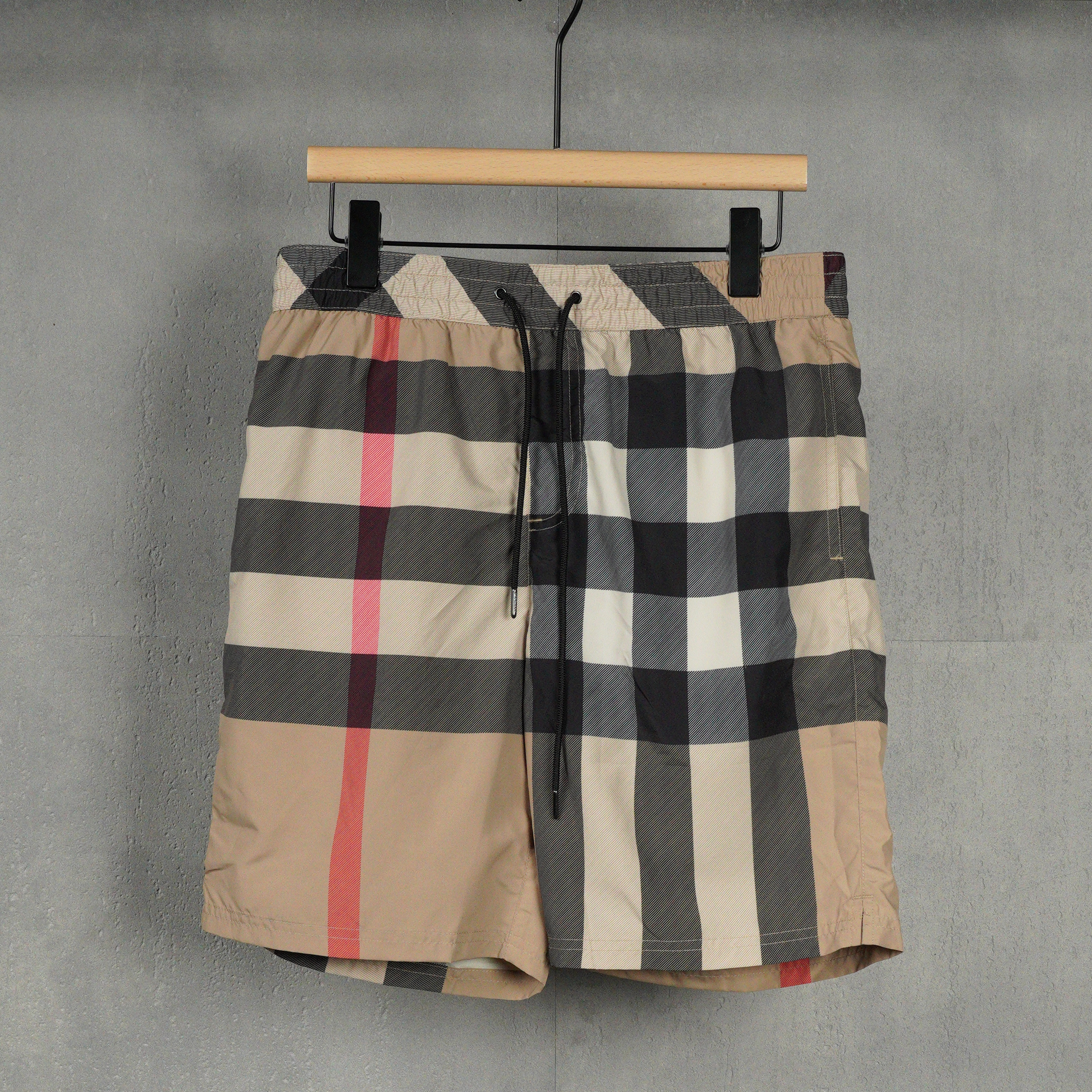 Burberry Men's Check Swim Shorts "Archive Beige （80172941）
