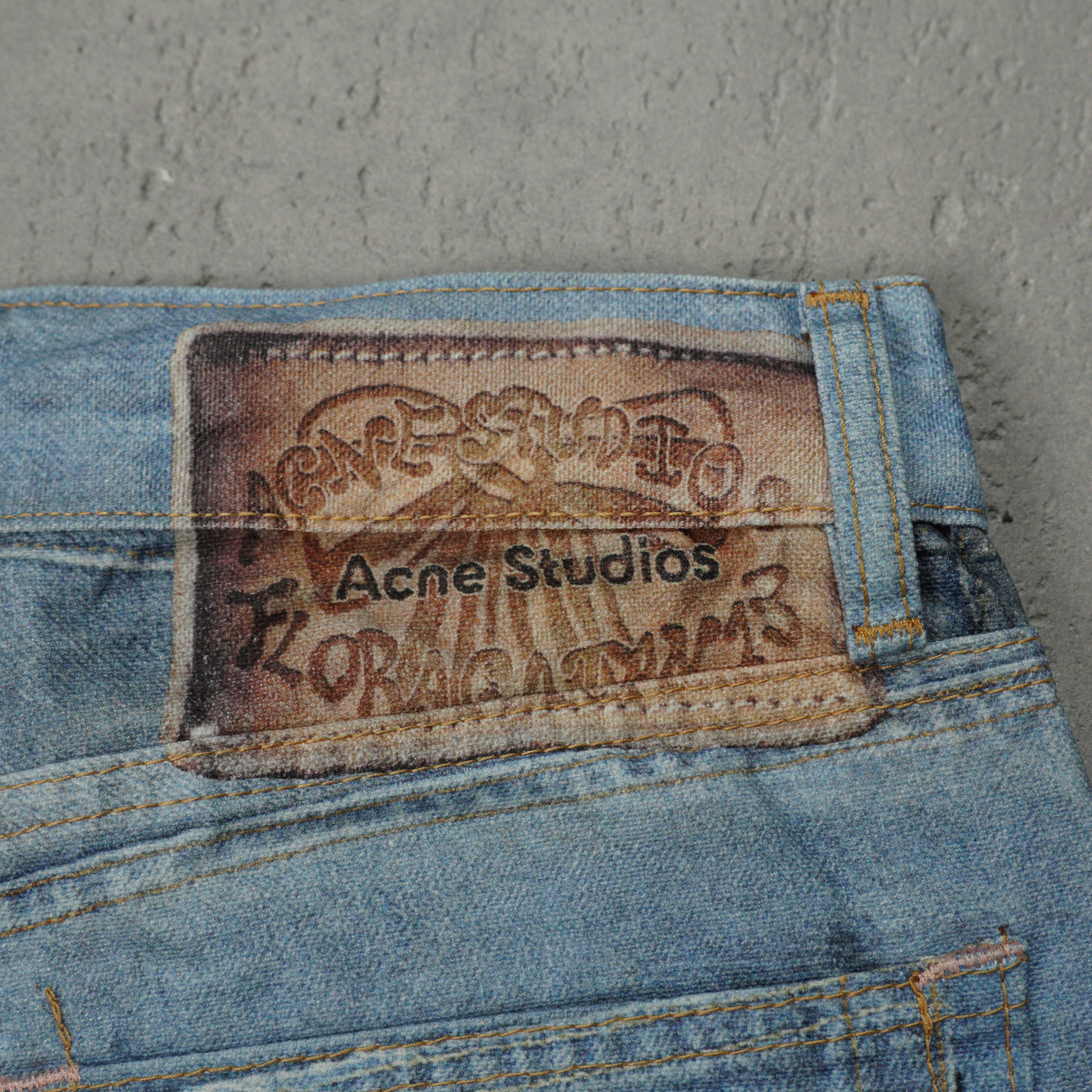 Acne Studios trompe-l’œil jeans - 1981 (RW-UX-TROU000001）