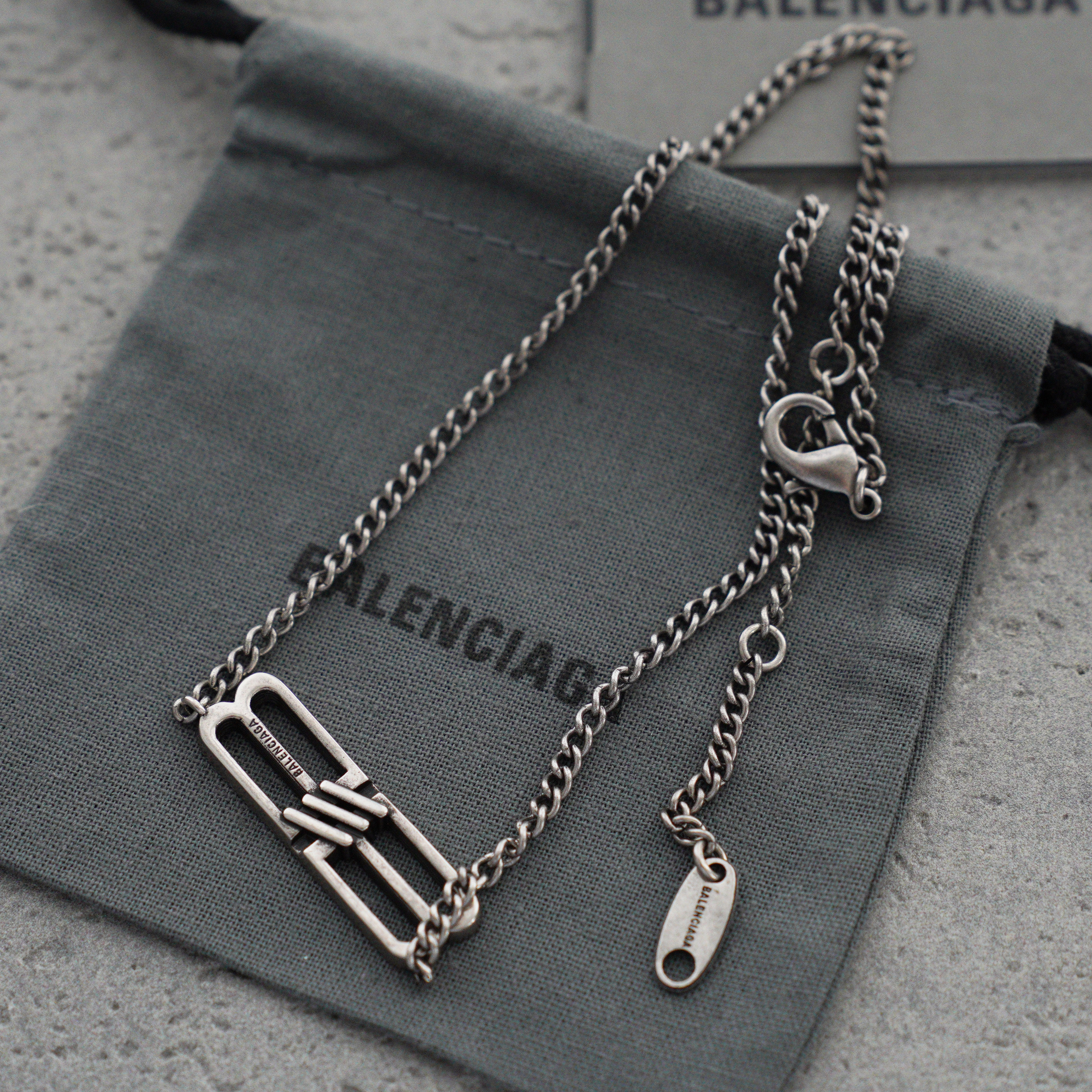 BALENCIAGA BB Icon Necklace（696223TZ99I0911）