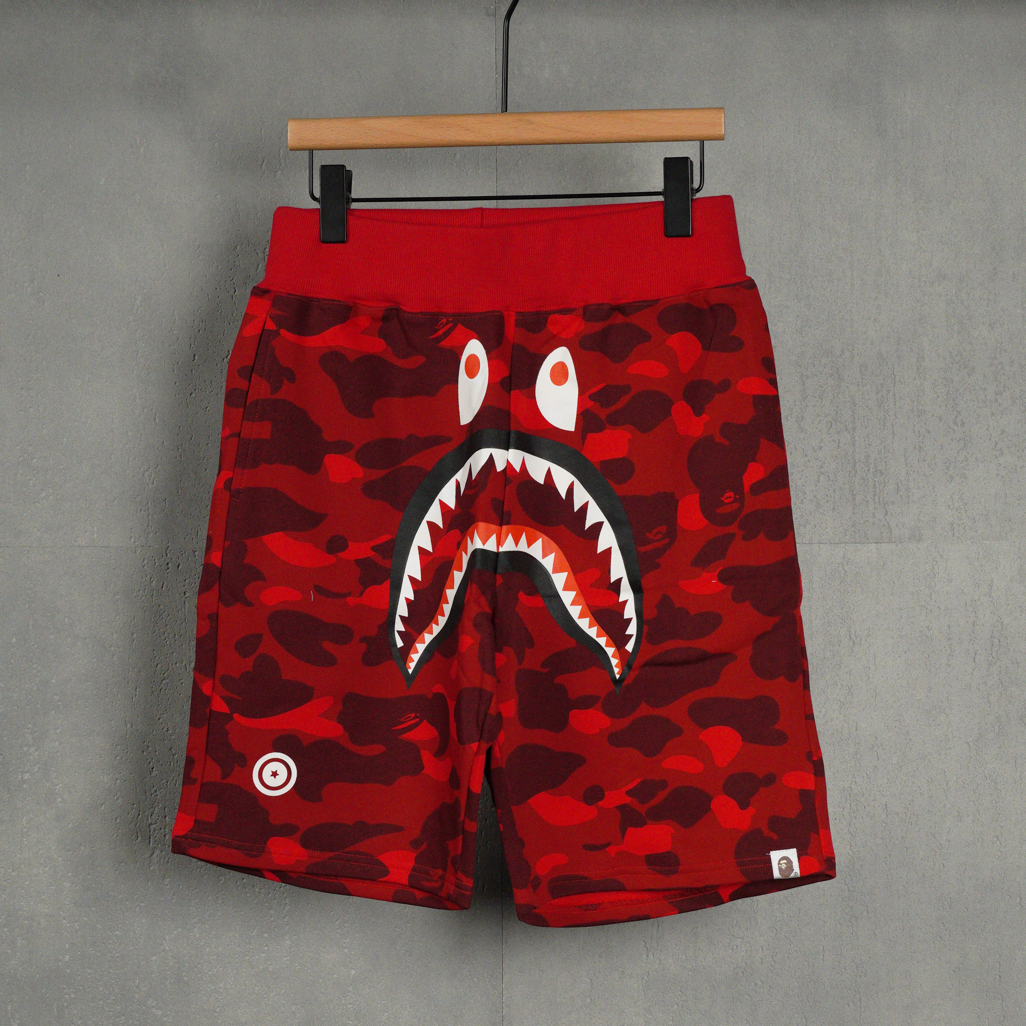 BAPE Space Camo Shark Sweat Shorts (SS21) White（1F30-153-006）