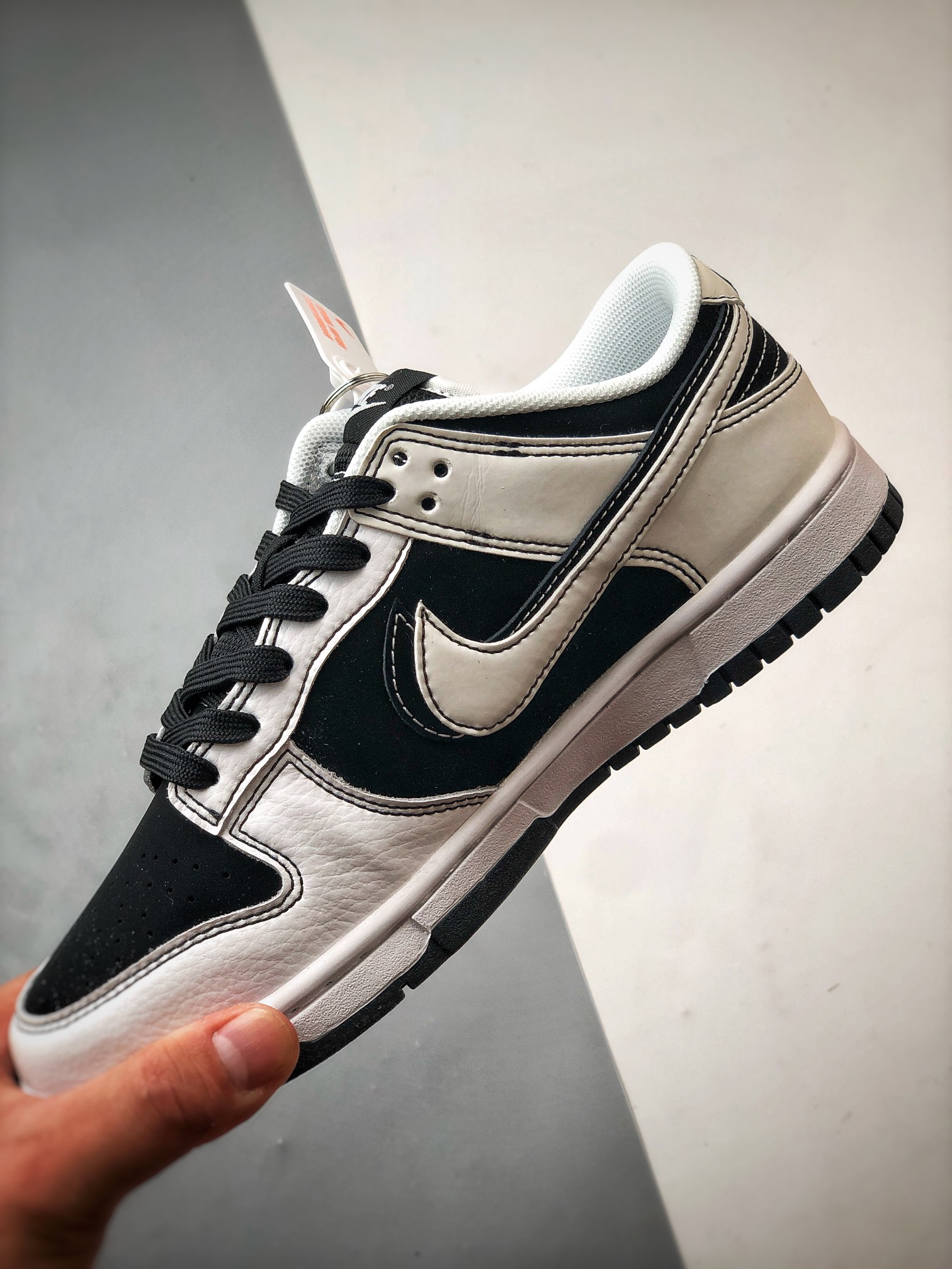 Supreme x NK Dunk Low Retro (FC1688-144)