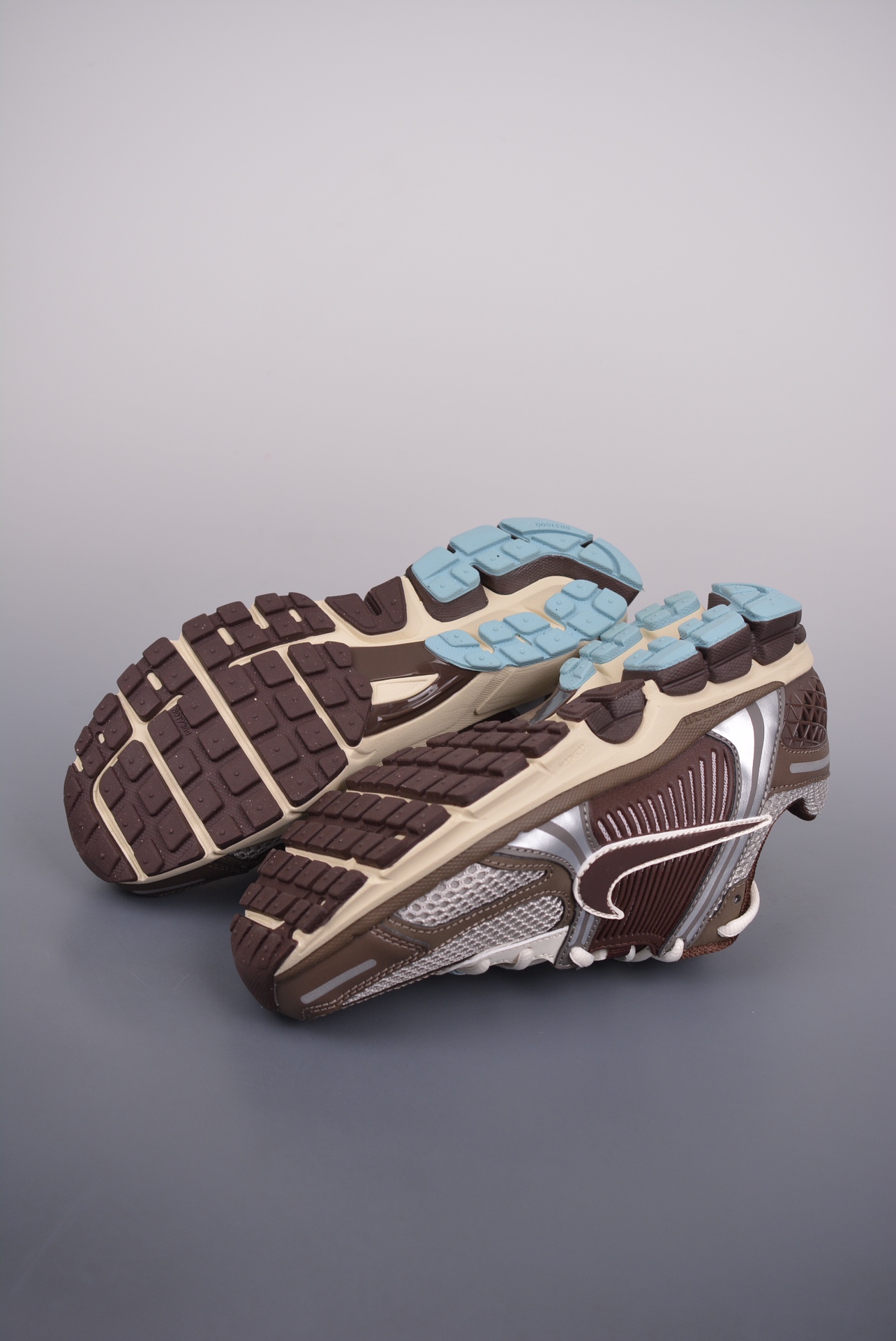 Nike Zoom Vomero 5 Earth Fossil(FD9920-002)