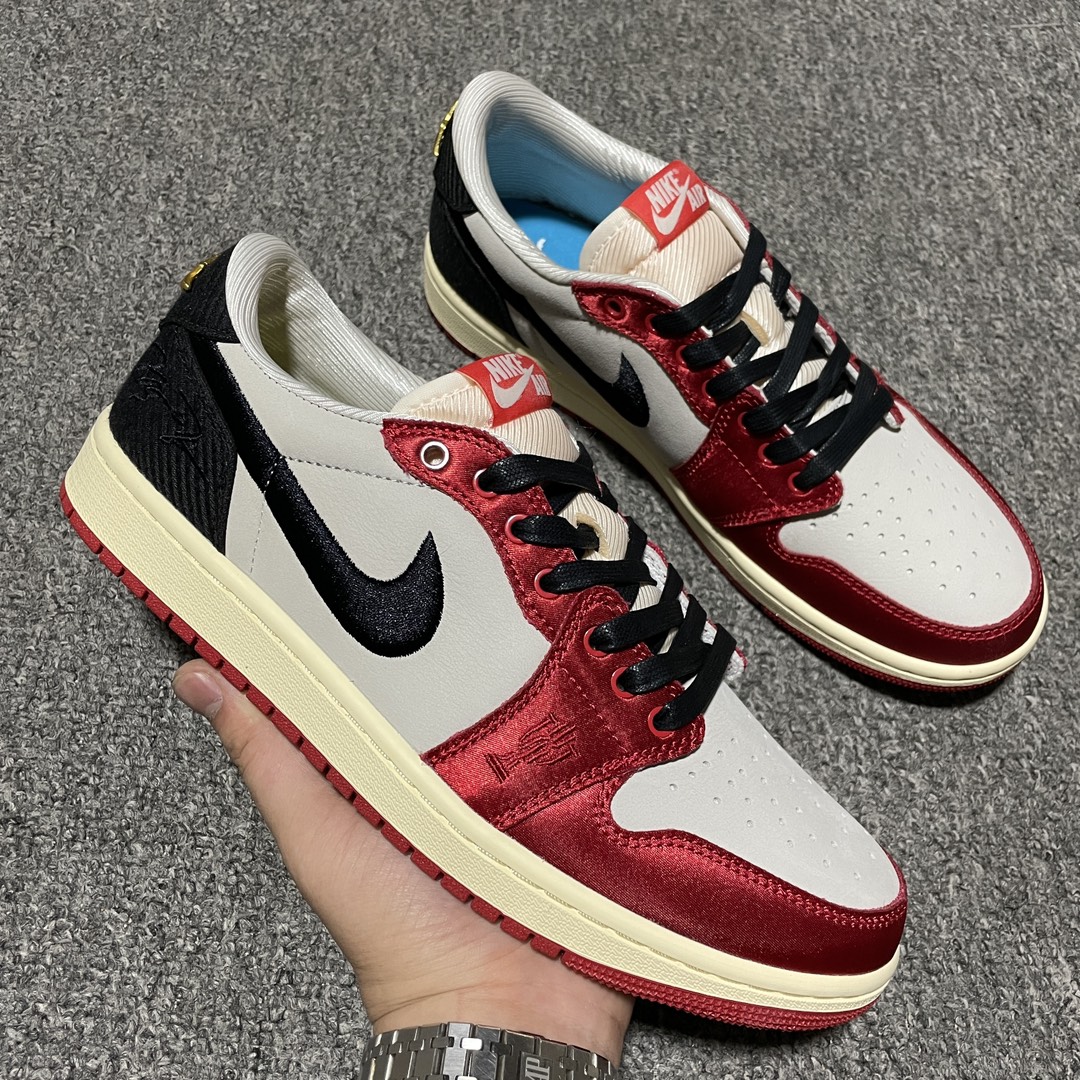 Trophy Room × Nike Air Jordan 1 Low OG "Sail and Varsity Red" (FN0432-100)