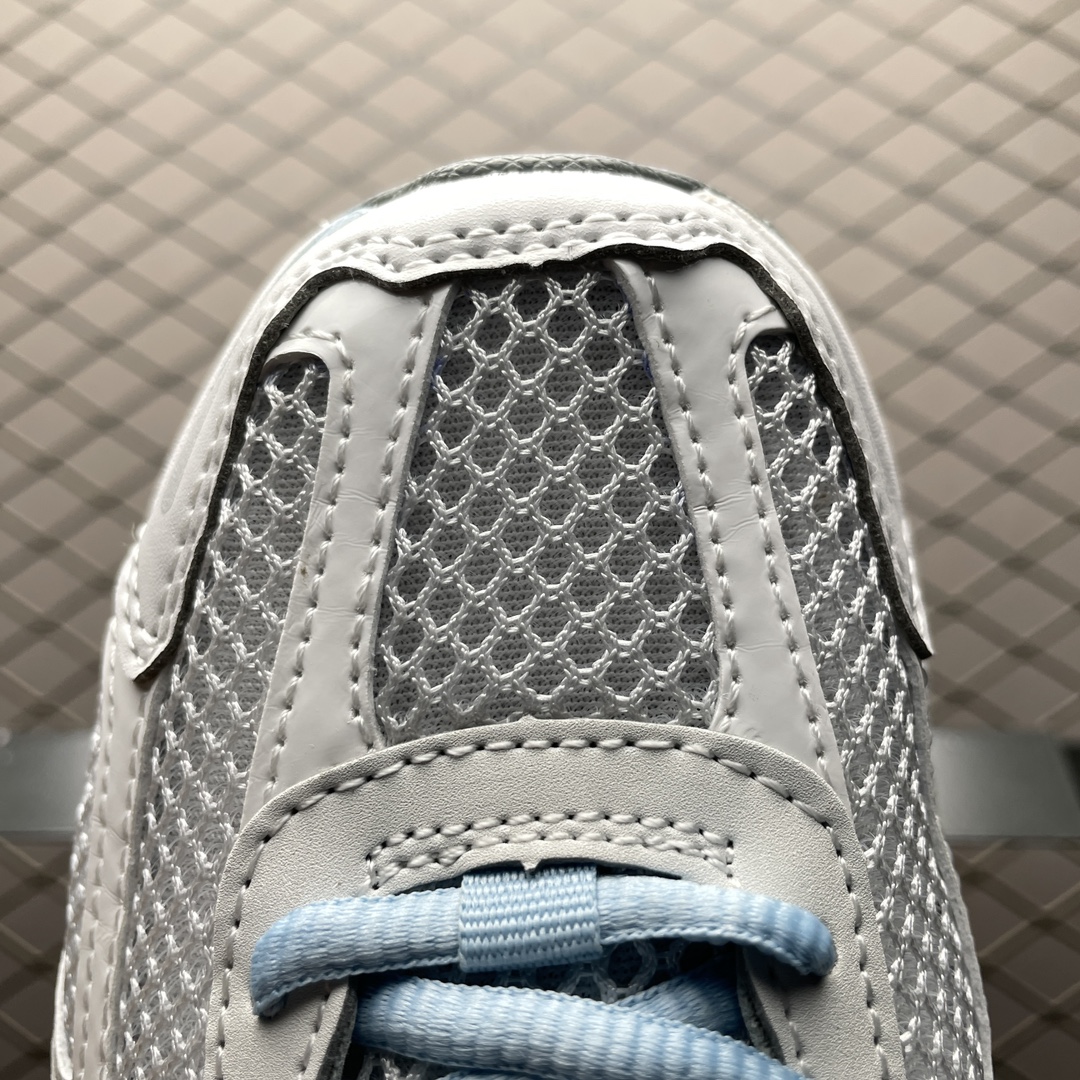 Nike Zoom Vomero 5 "520"(FN3432-001)