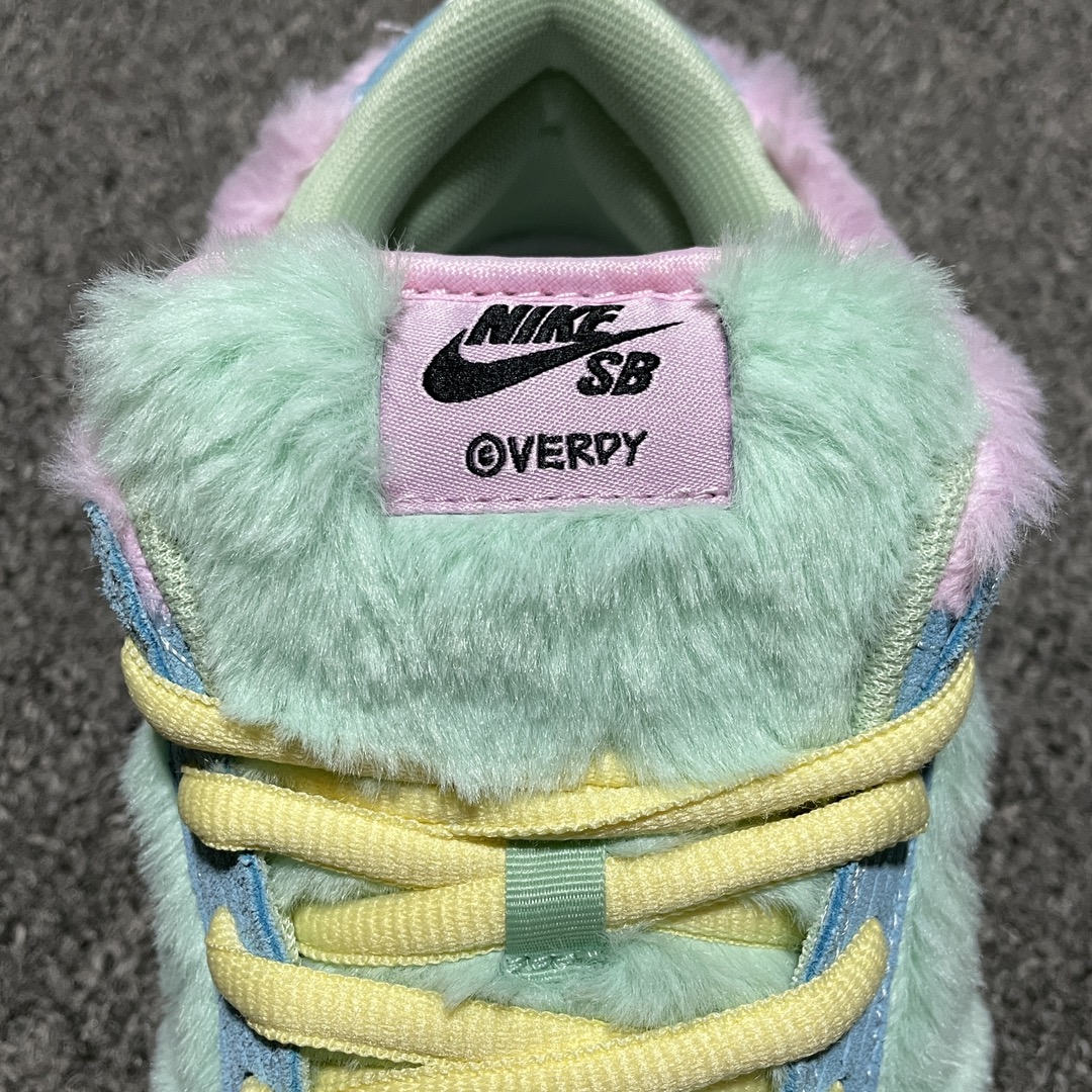 VERDY × Nike SB Dunk Low Pro QS "Visty/Blue Gaze and Enamel Green"(FN6040-400)