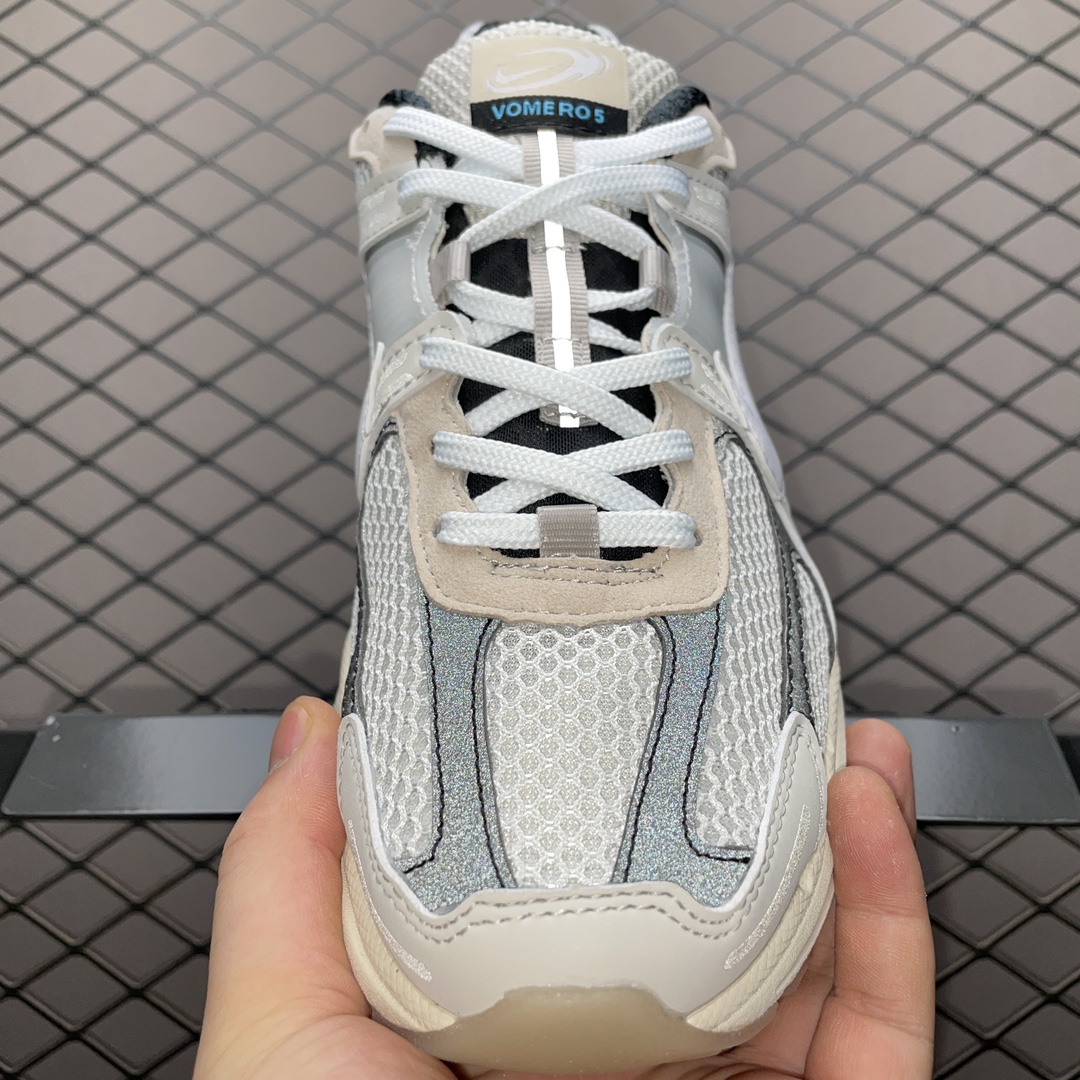 Nike Zoom Vomero 5 PRM Supersonic "Light Bone and Black"( FN7649-110)