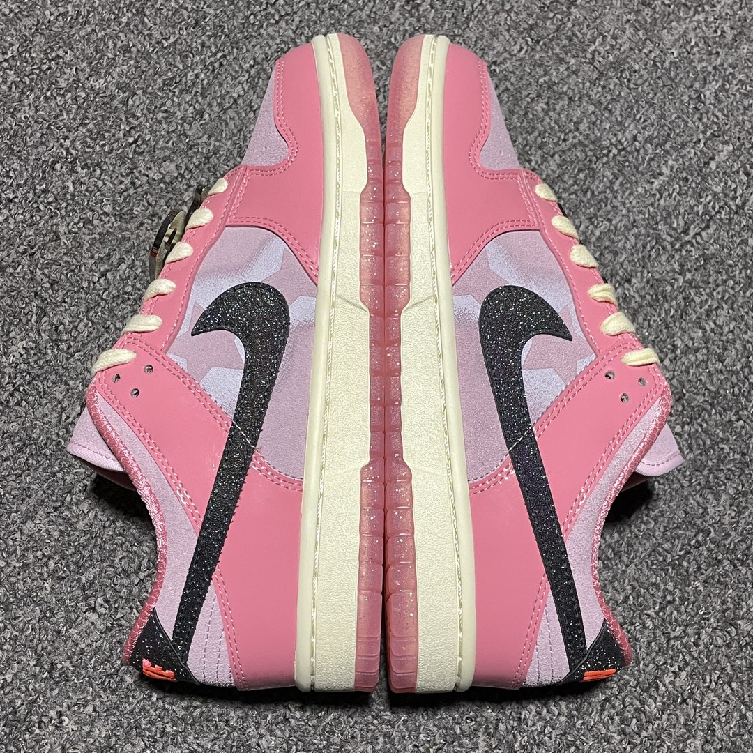 Nike WMNS Dunk Low "Barbie"（FN8927-621）