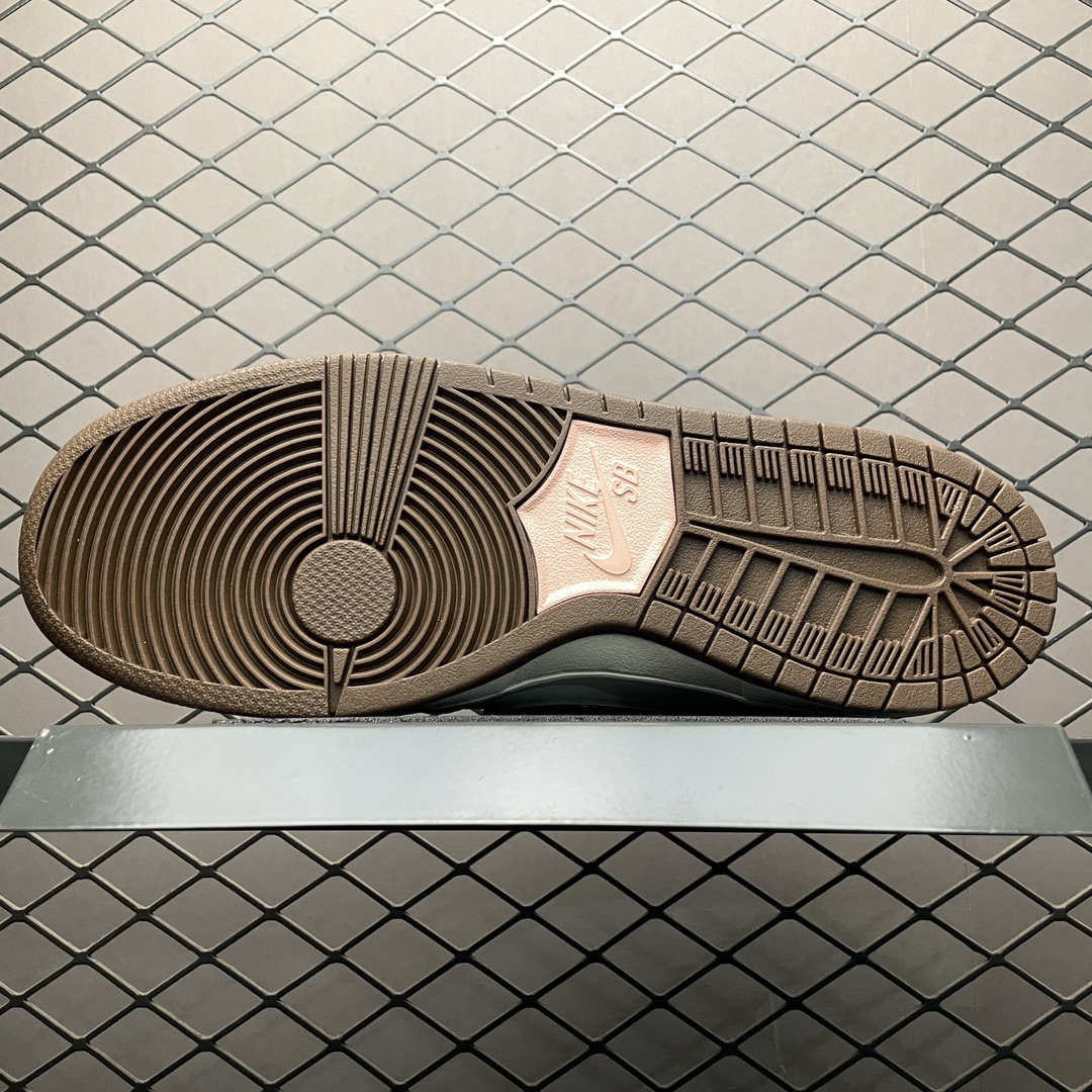 堀米 雄斗(Yuto Horigome) × Nike SB Dunk Low Pro QS "Wolf Grey"(FQ1180-001)