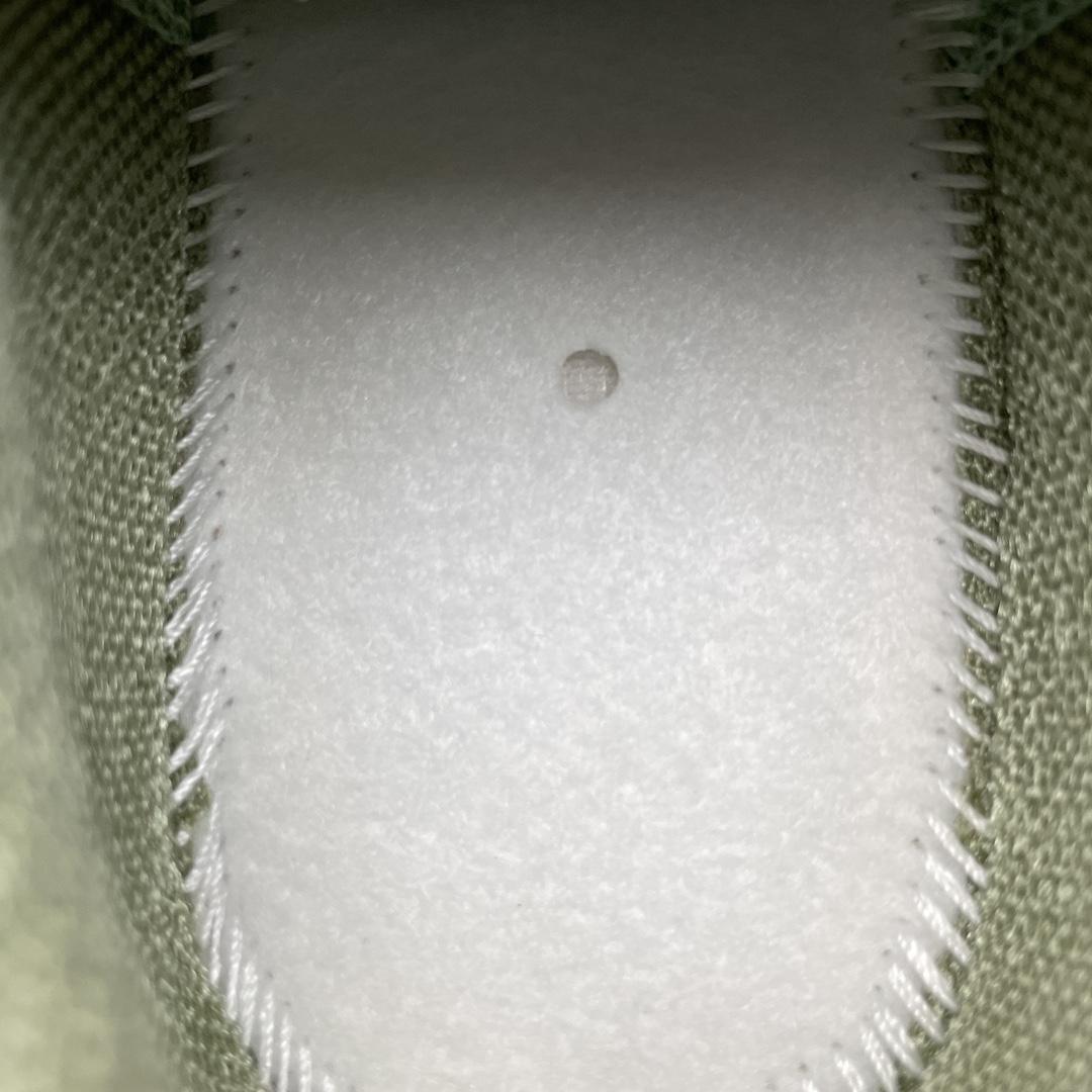 Nike WMNS Zoom Vomero 5 "Sail"(FQ6868-181)