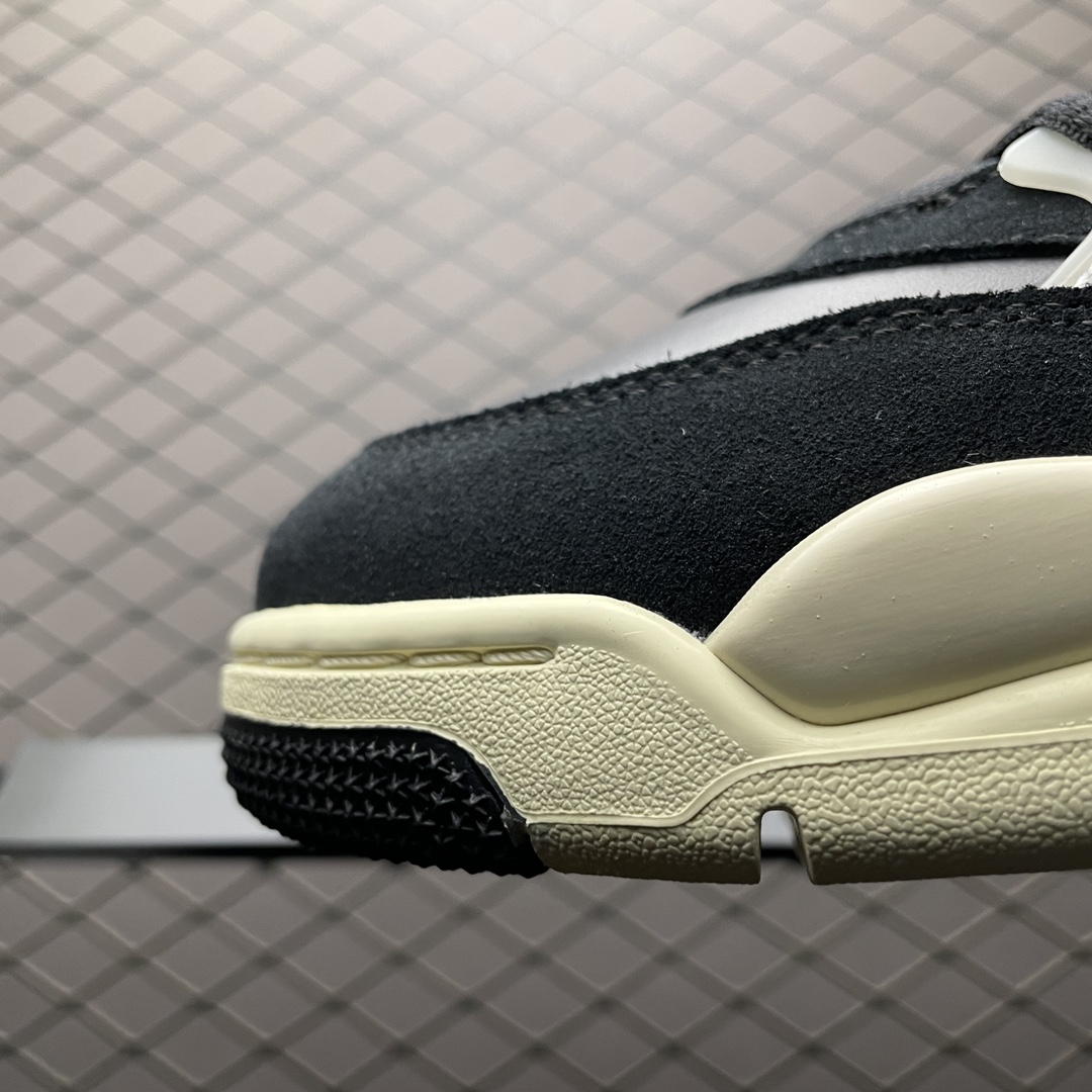 Nike Air Jordan 4 RM "Black/Sail"（FQ7939-006）