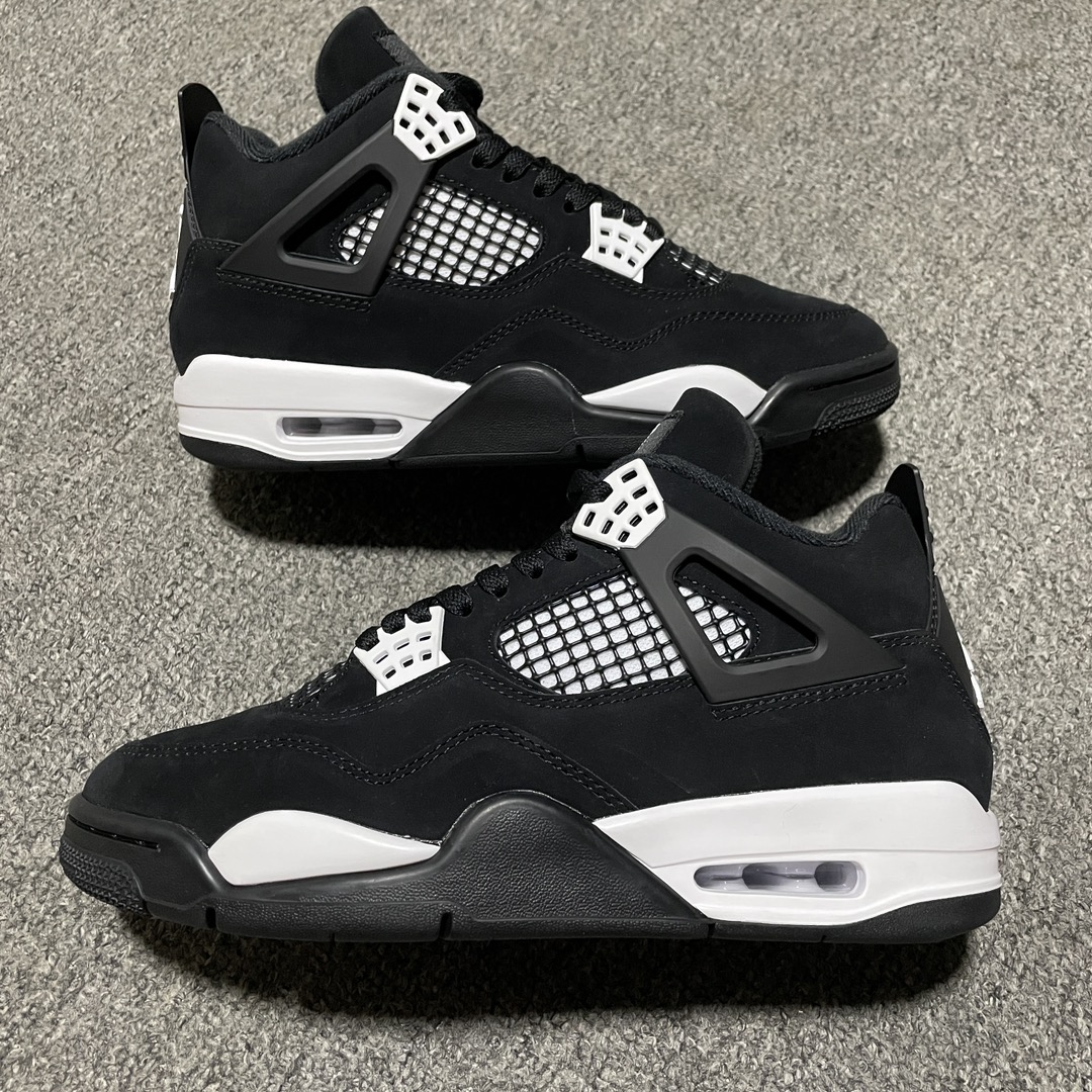 Nike Air Jordan 4 Retro "White Thunder"(FQ8138-001)