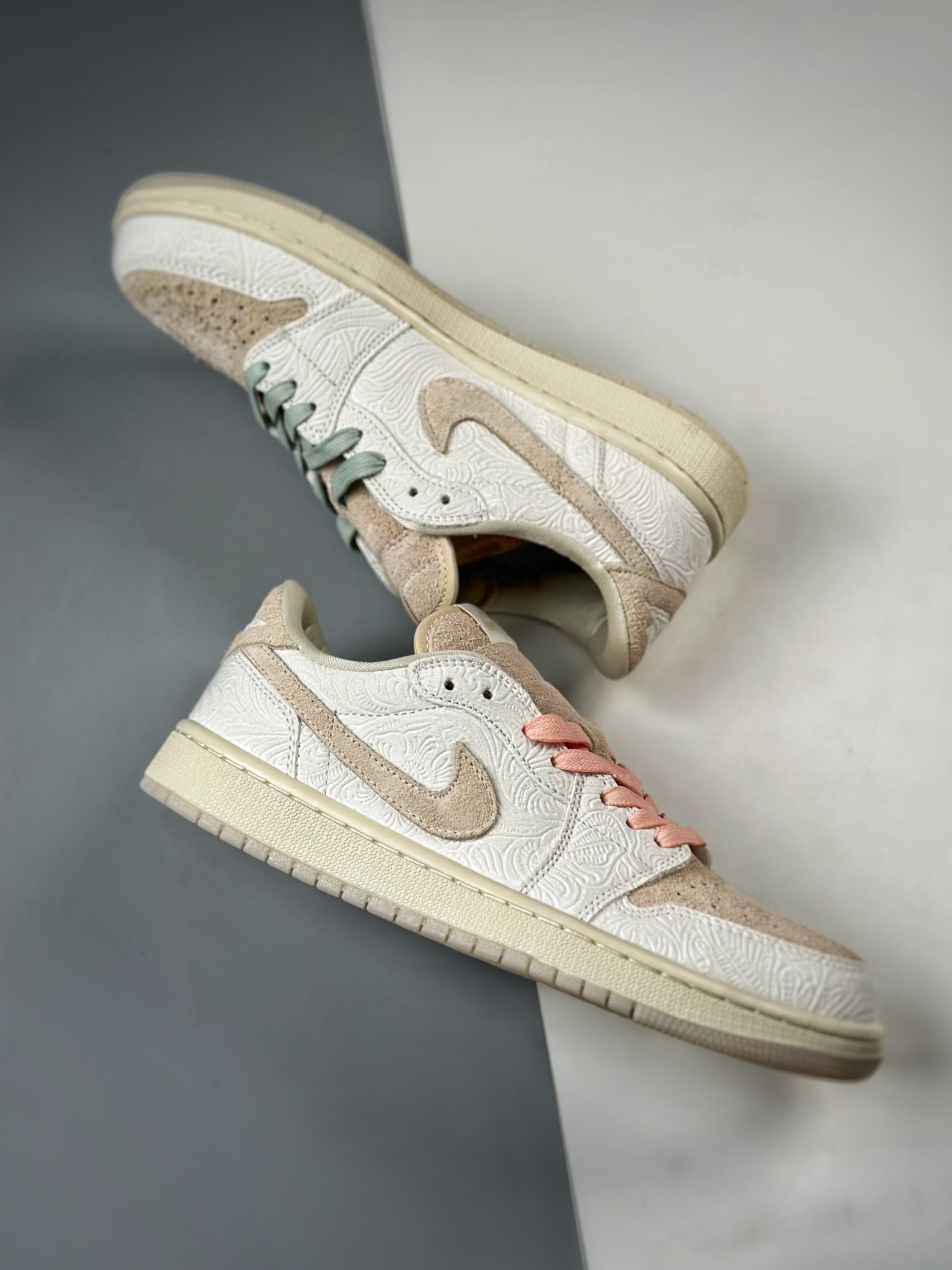 Chris Paul × Nike Air Jordan 1 Low OG "CP3" (FZ0455-200)