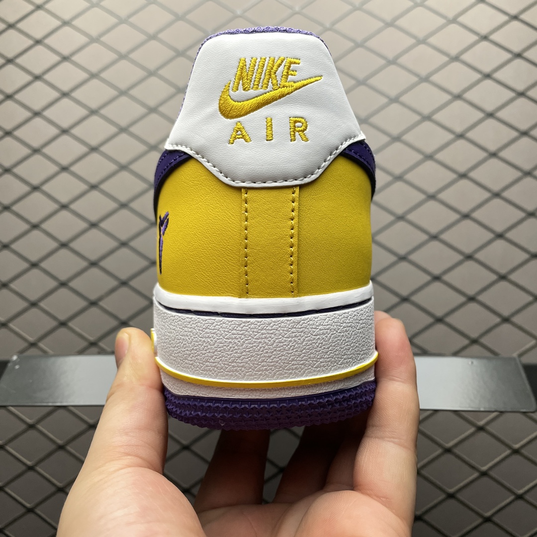 Kobe Bryant × Nike Air Force 1 Low（FZ1151-100）