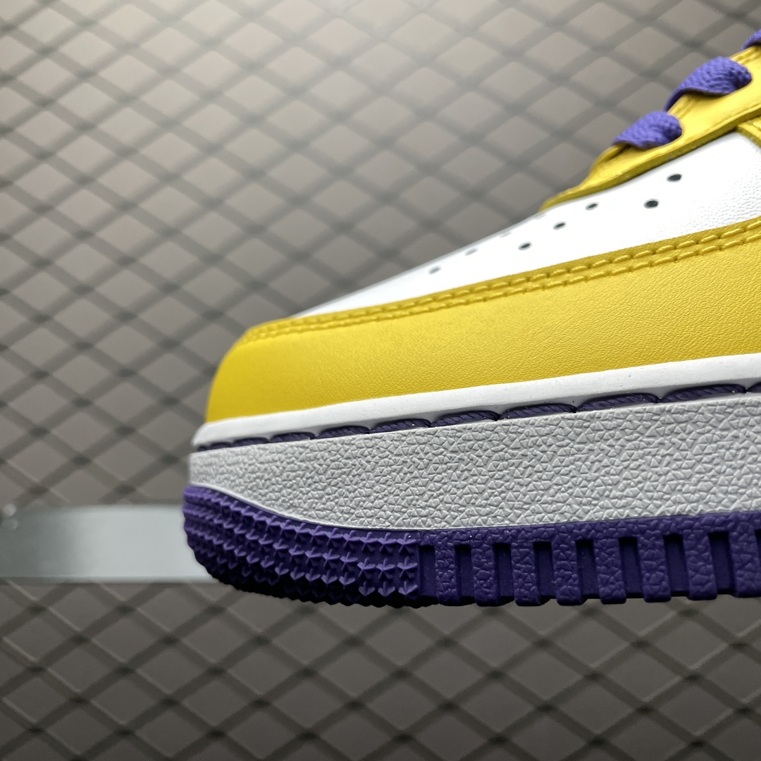 Kobe Bryant × Nike Air Force 1 Low（FZ1151-100）