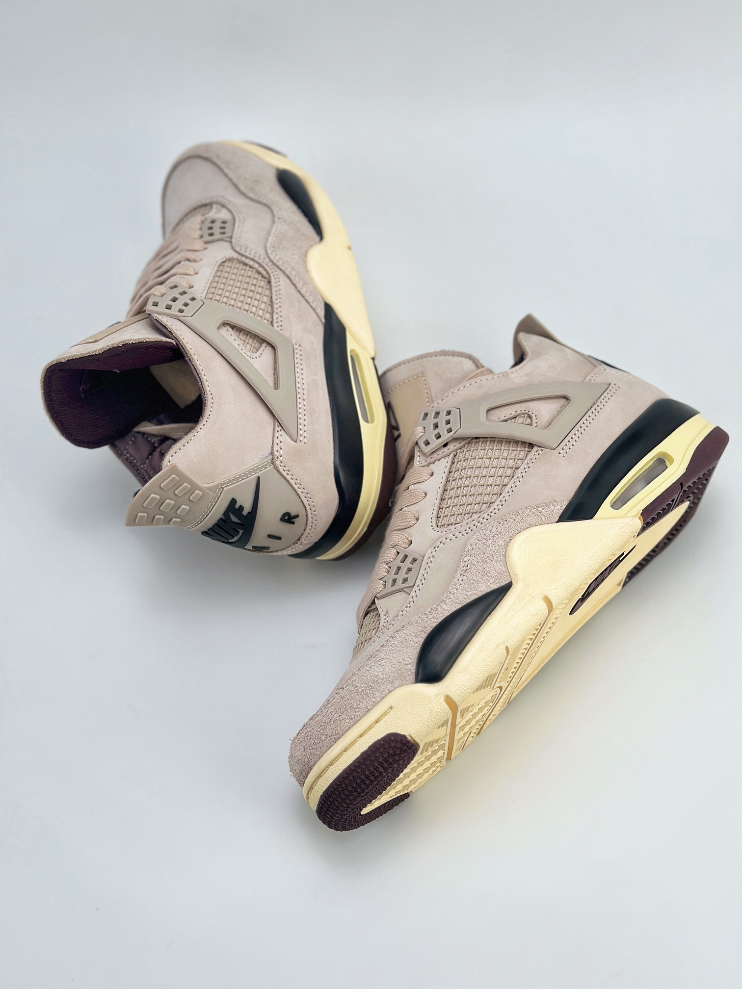 A Ma Maniére × Nike  Air Jordan 4 OG SP "Phantom"(FZ4810-200)