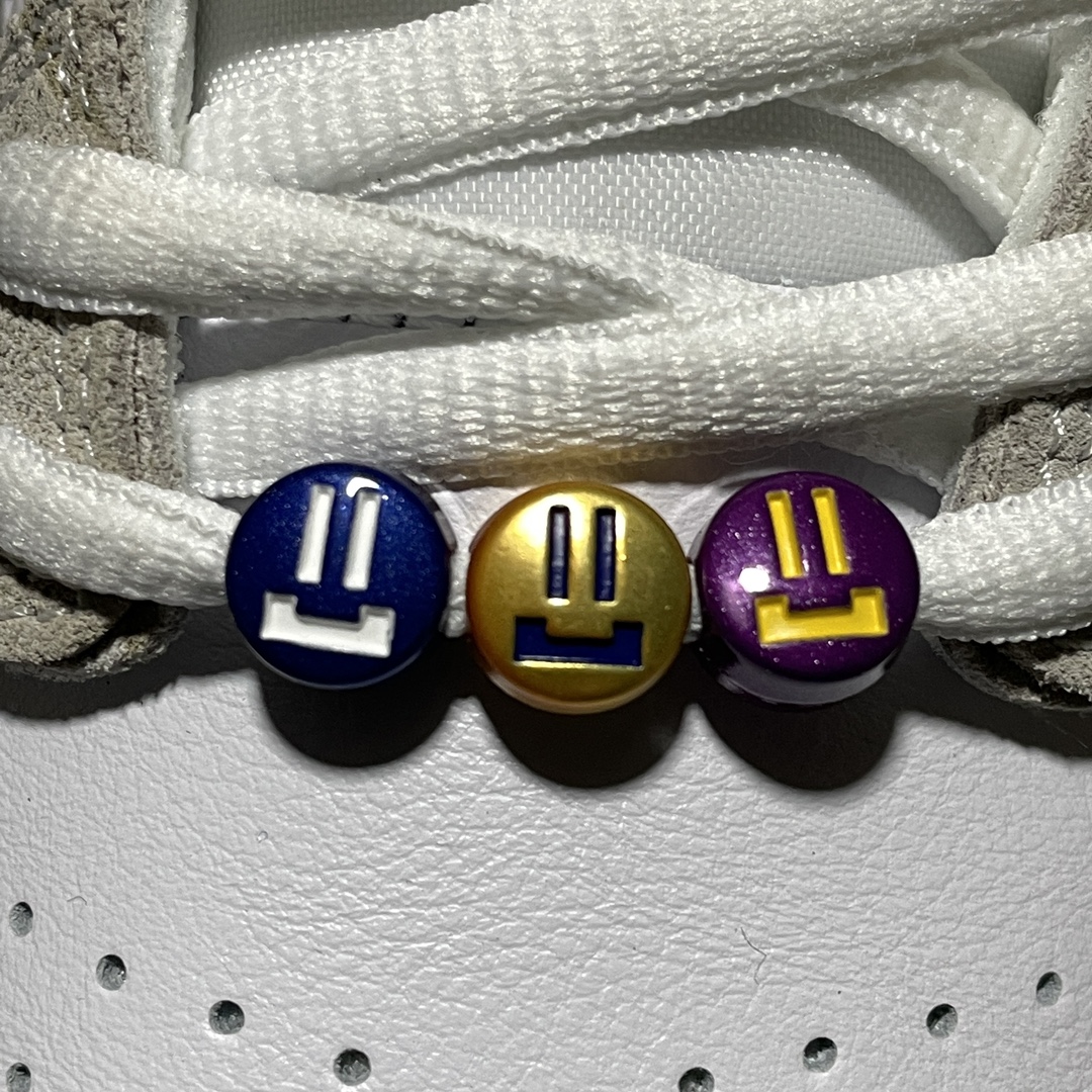 Rayssa Leal × Nike SB Dunk Low PRM "Pure Platinum and Vivid Purple"(FZ5251-001)