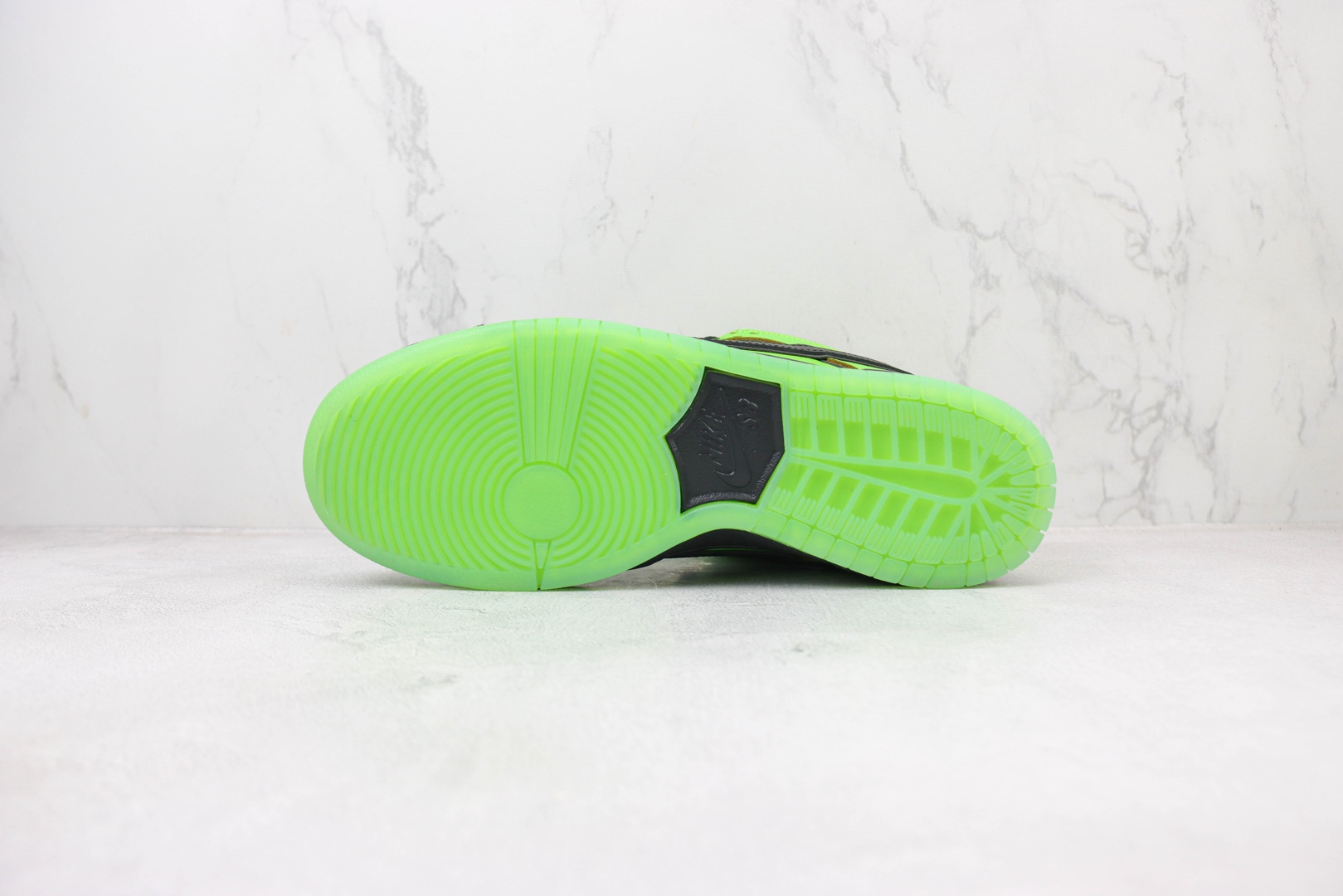 The Powerpuff Girls × Nike SB Dunk Low "Buttercup"( FZ8319-300)