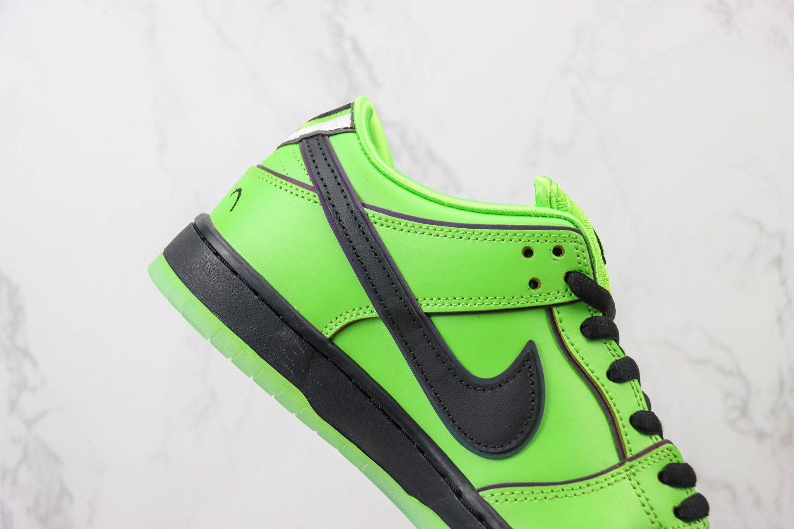 The Powerpuff Girls × Nike SB Dunk Low "Buttercup"( FZ8319-300)