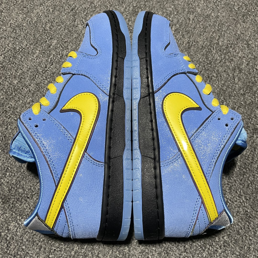 The Powerpuff Girls × Nike SB Dunk Low "Blossom"( FZ8320-400)