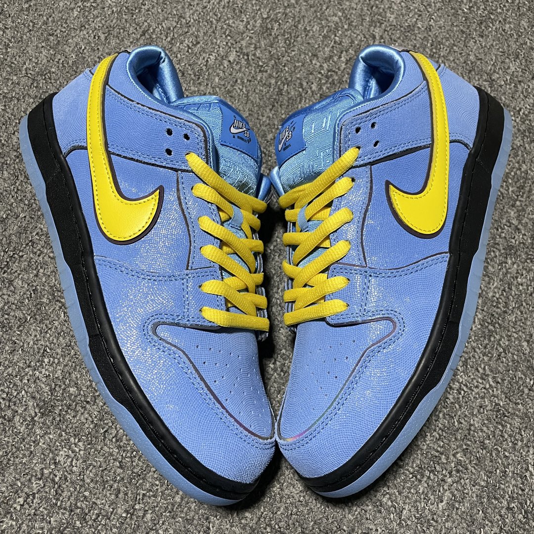 The Powerpuff Girls × Nike SB Dunk Low "Blossom"( FZ8320-400)