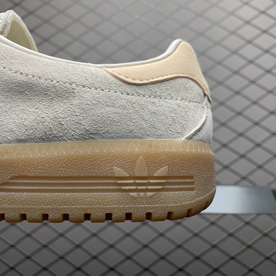 adidas Bermuda Wonder White（GY7388）