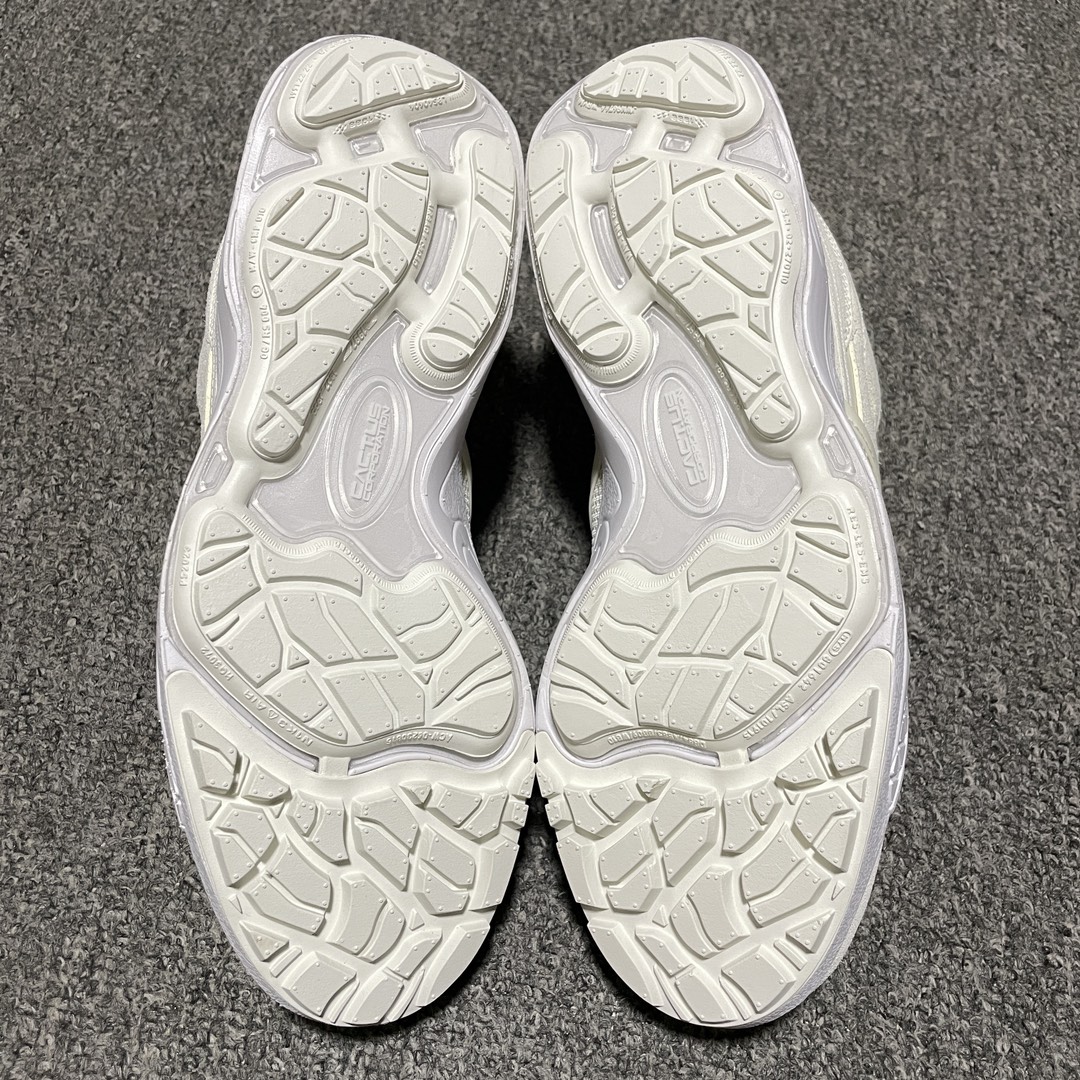 Travis Scott × Nike Zoom Field Jaxx "Sail"（HQ3061-100）