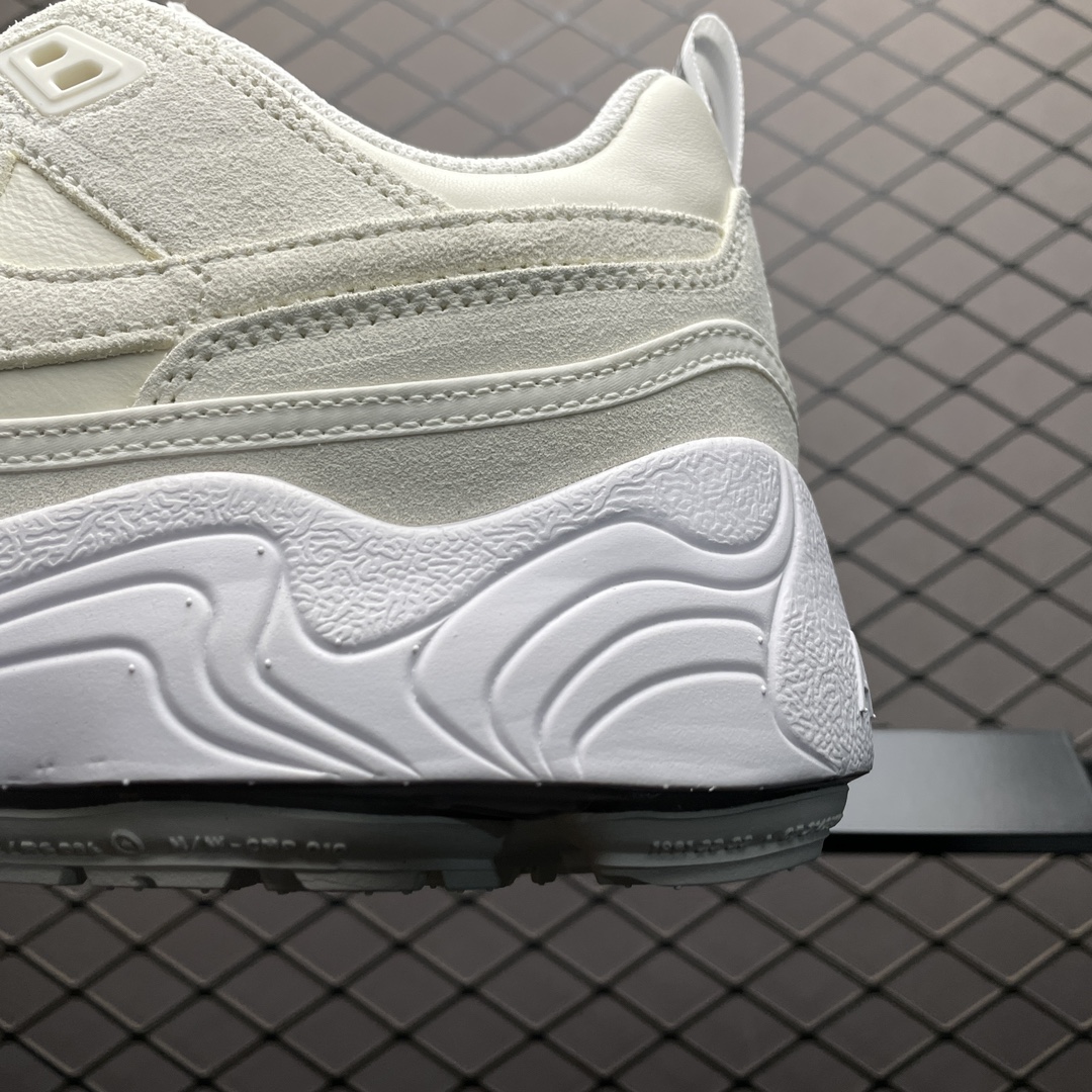 Travis Scott × Nike Zoom Field Jaxx "Sail"（HQ3061-100）