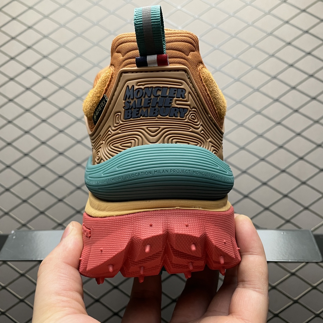 Moncler Genius Trailgrip Grain Salehe Bembury Orange（I209D4M00010M3275371）