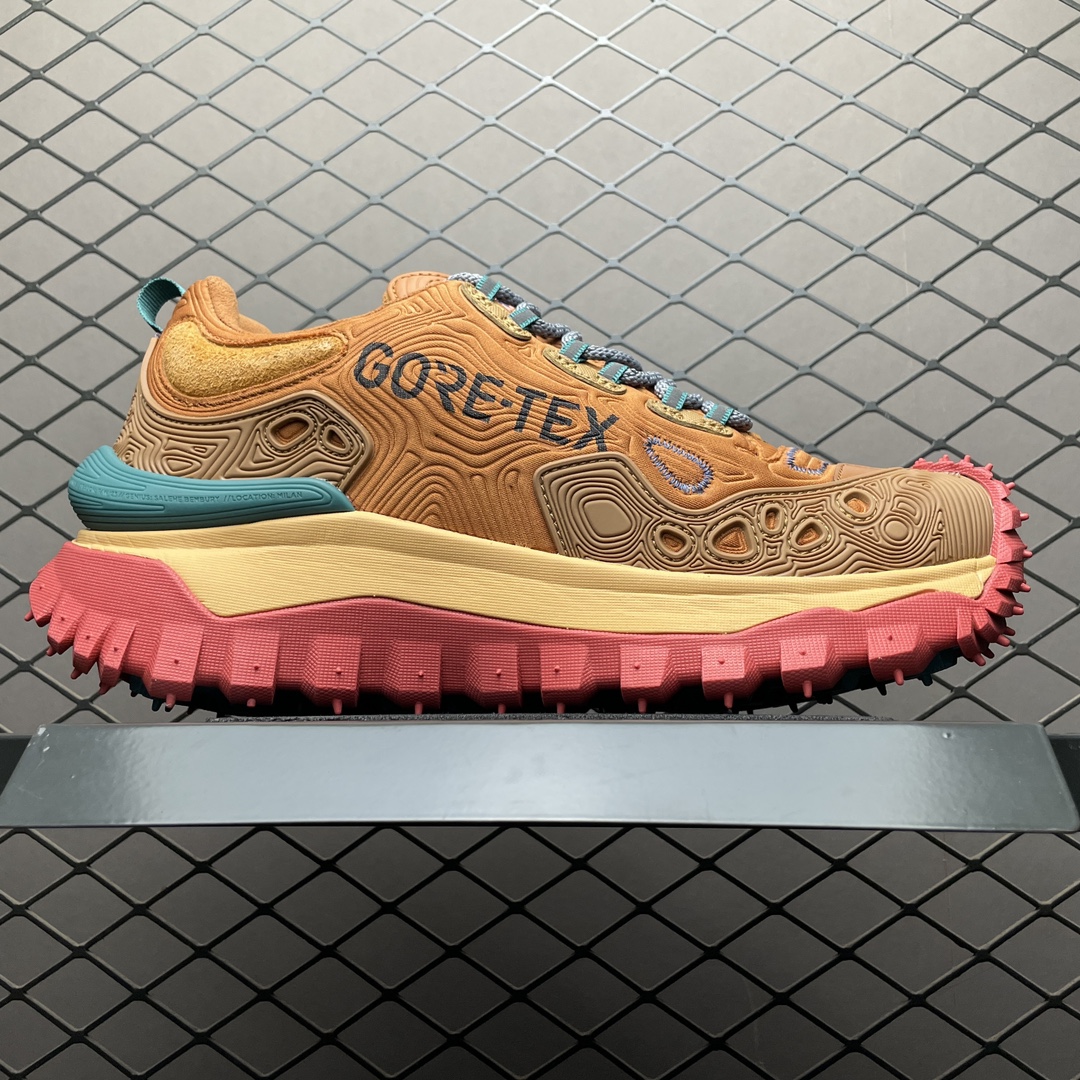 Moncler Genius Trailgrip Grain Salehe Bembury Orange（I209D4M00010M3275371）