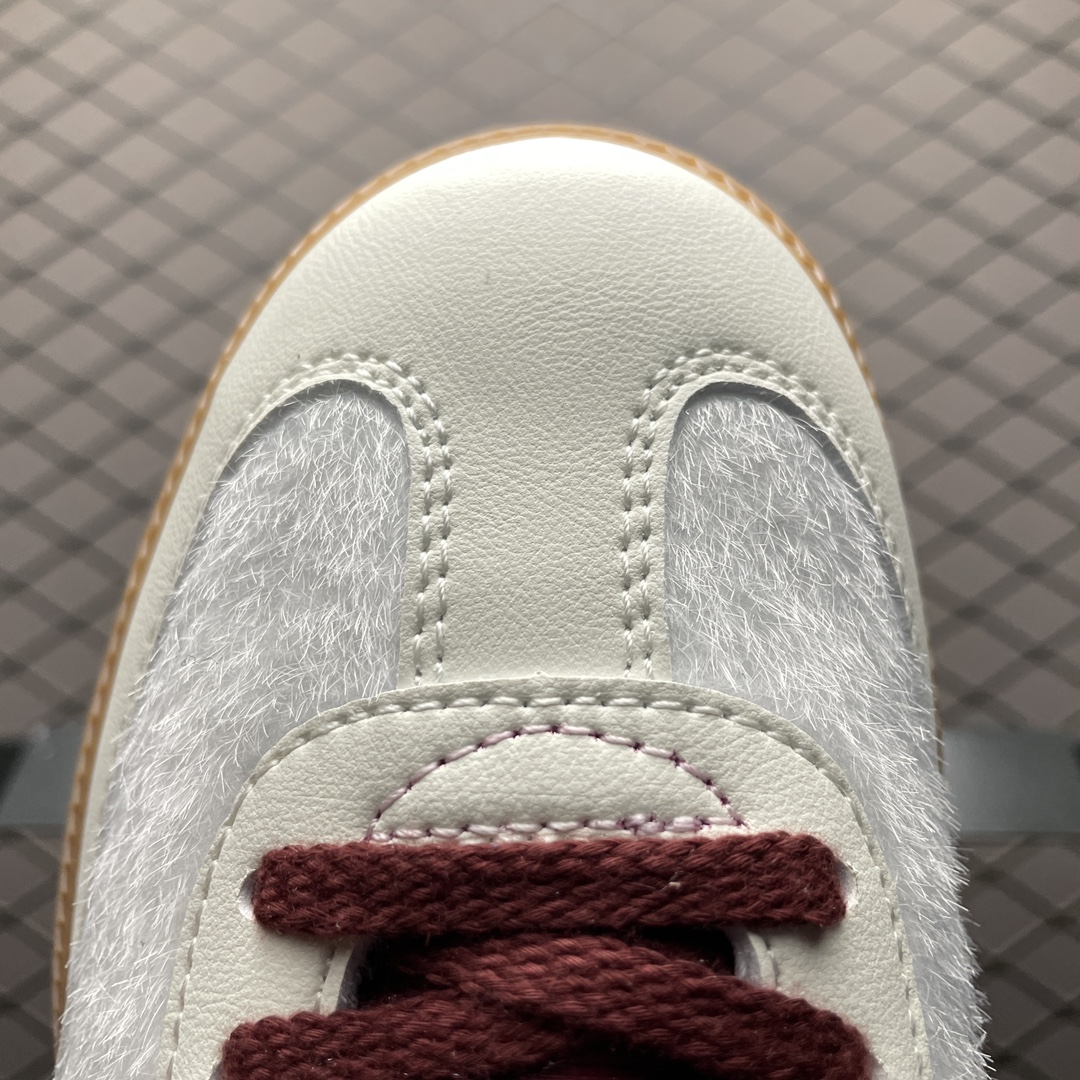 Wales Bonner × adidas Samba Pony Tonal Low "Cream White/Mystery Brown"（IE0586）