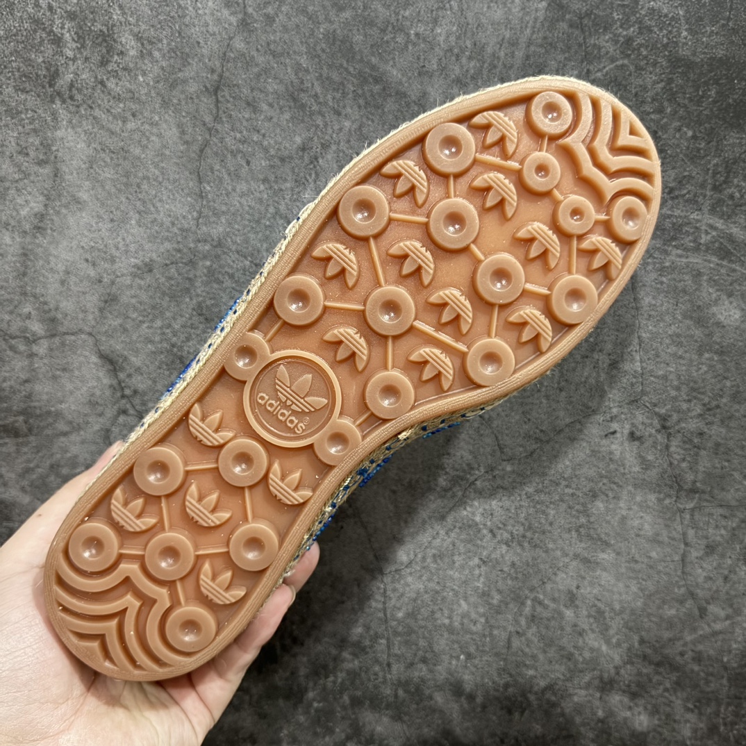 CLOT × adidas Originals Gazelle by Edison Chen "Linen Khaki/Light Blue"（IH3641）