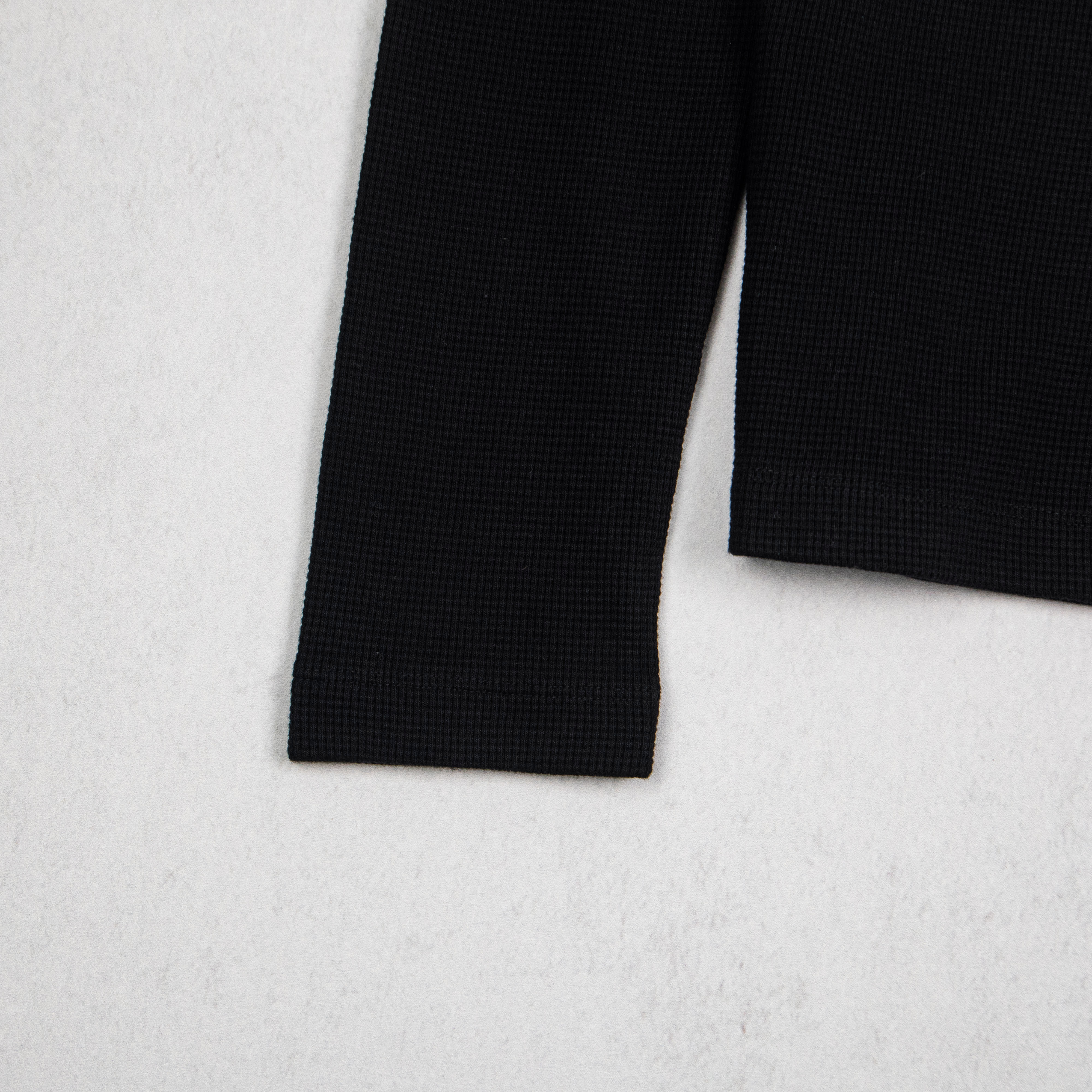 Chrome Hearts  Long-sleeve top with cross-stitch leather appliqué（CH-2026724）